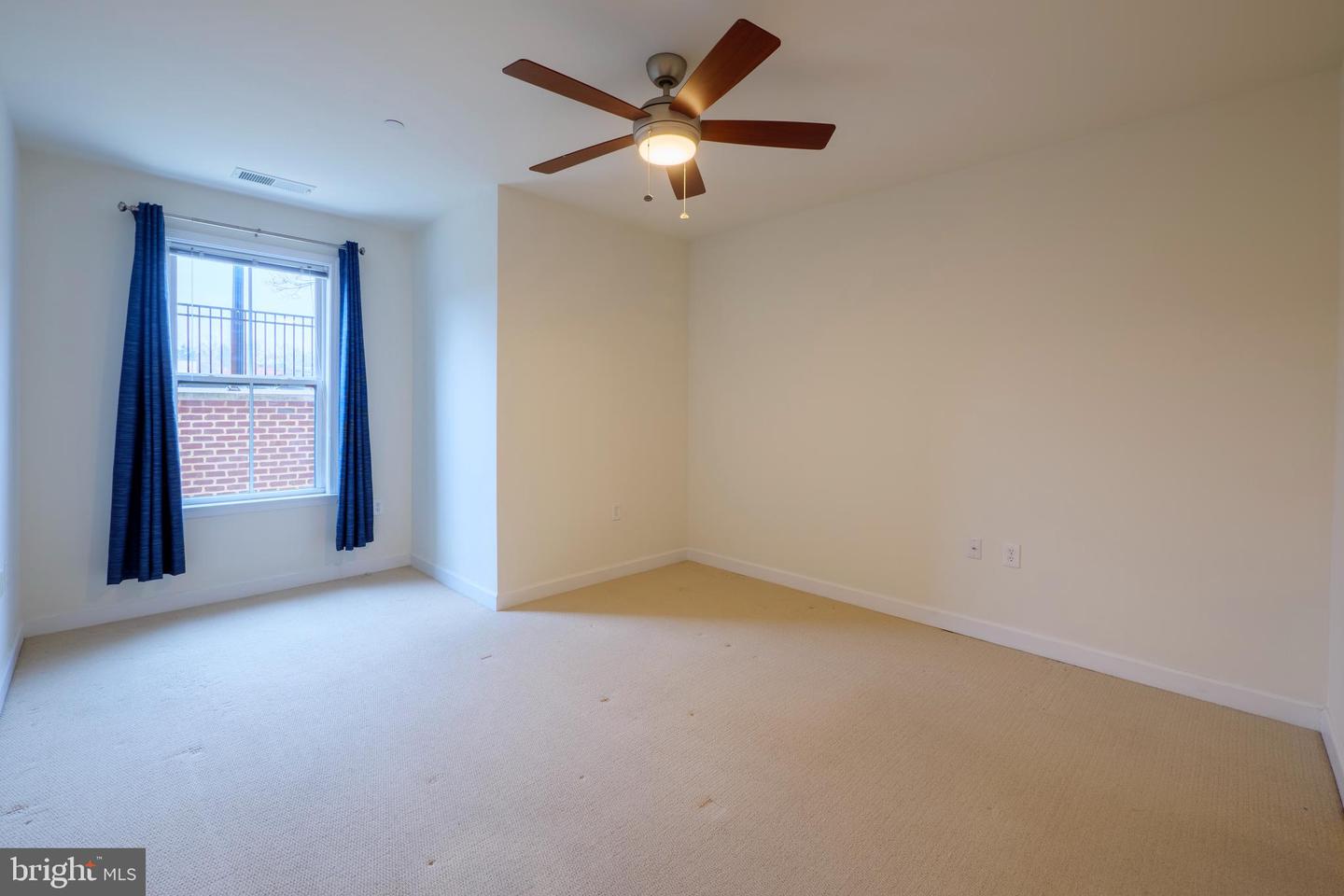 2101 N MONROE ST #105, ARLINGTON, Virginia 22207, 1 Bedroom Bedrooms, ,1 BathroomBathrooms,Residential,For sale,2101 N MONROE ST #105,VAAR2061528 MLS # VAAR2061528
