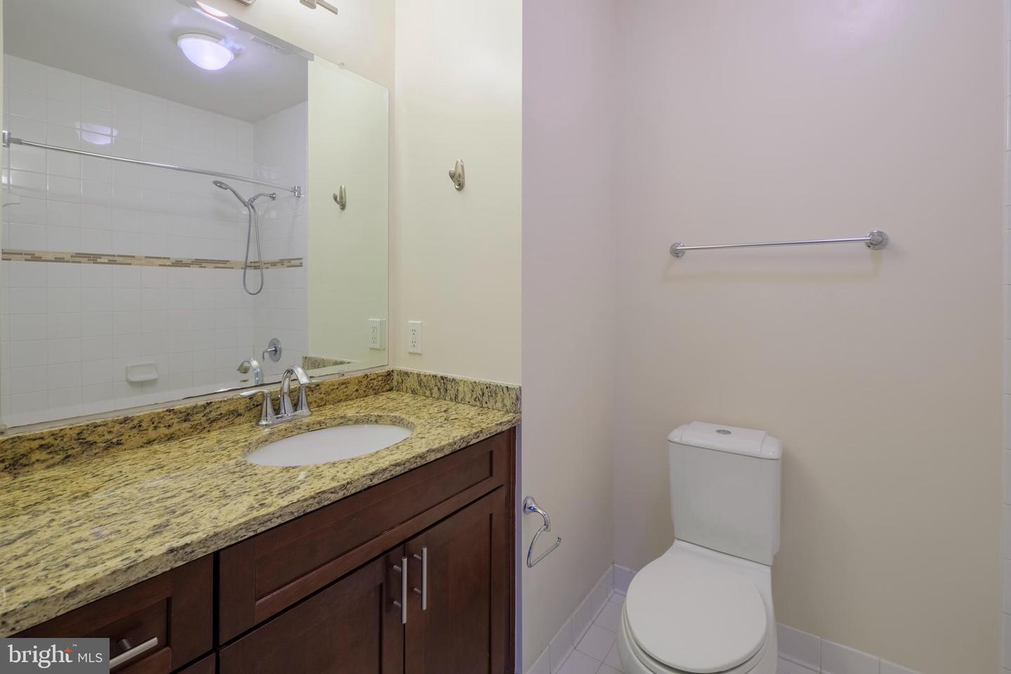 2101 N MONROE ST #105, ARLINGTON, Virginia 22207, 1 Bedroom Bedrooms, ,1 BathroomBathrooms,Residential,For sale,2101 N MONROE ST #105,VAAR2061528 MLS # VAAR2061528