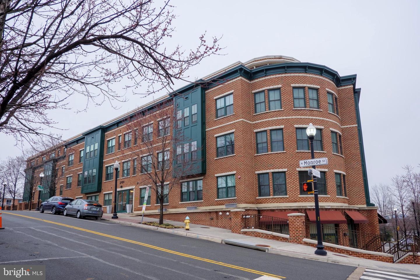 2101 N MONROE ST #105, ARLINGTON, Virginia 22207, 1 Bedroom Bedrooms, ,1 BathroomBathrooms,Residential,For sale,2101 N MONROE ST #105,VAAR2061528 MLS # VAAR2061528