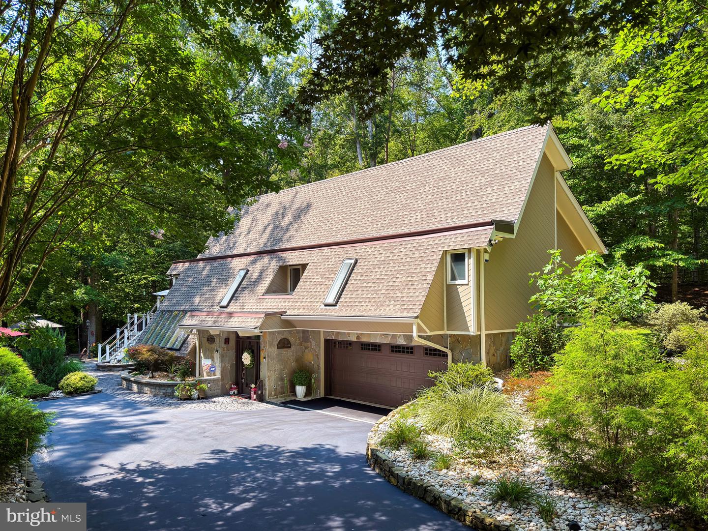 10409 DOMINION VALLEY DR, FAIRFAX STATION, Virginia 22039, 3 Bedrooms Bedrooms, ,3 BathroomsBathrooms,Residential,For sale,10409 DOMINION VALLEY DR,VAFX2258144 MLS # VAFX2258144