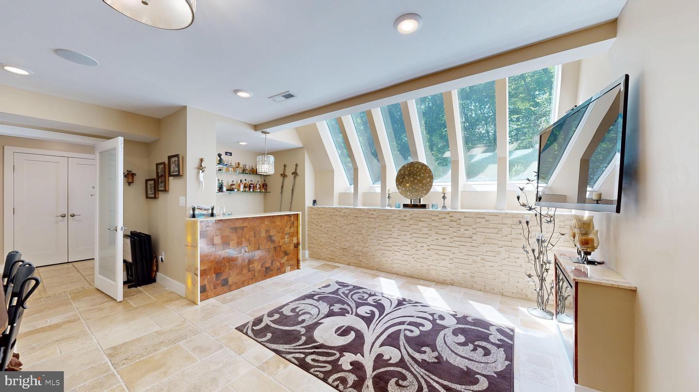 10409 DOMINION VALLEY DR, FAIRFAX STATION, Virginia 22039, 3 Bedrooms Bedrooms, ,3 BathroomsBathrooms,Residential,For sale,10409 DOMINION VALLEY DR,VAFX2258144 MLS # VAFX2258144
