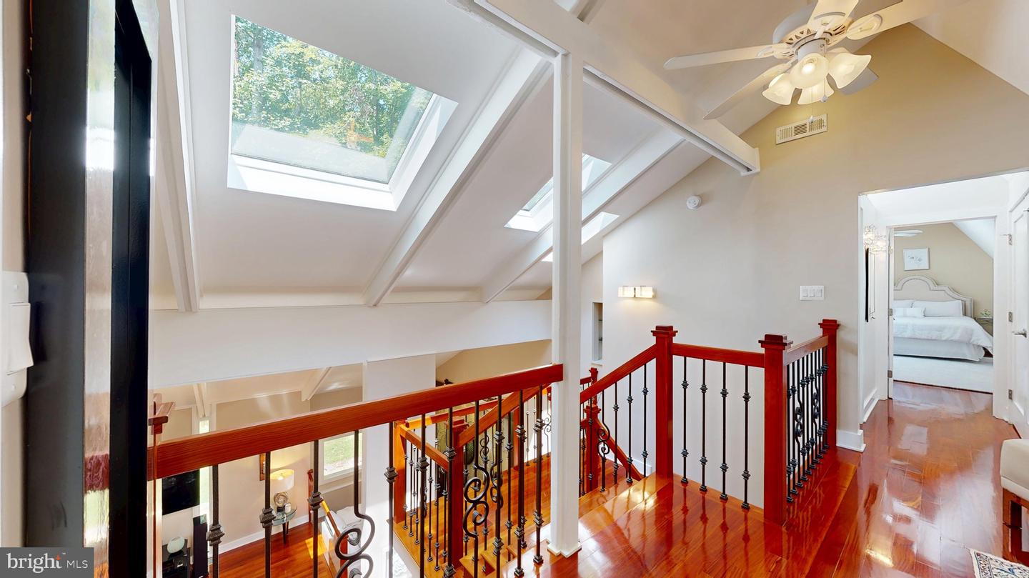 10409 DOMINION VALLEY DR, FAIRFAX STATION, Virginia 22039, 3 Bedrooms Bedrooms, ,3 BathroomsBathrooms,Residential,For sale,10409 DOMINION VALLEY DR,VAFX2258144 MLS # VAFX2258144