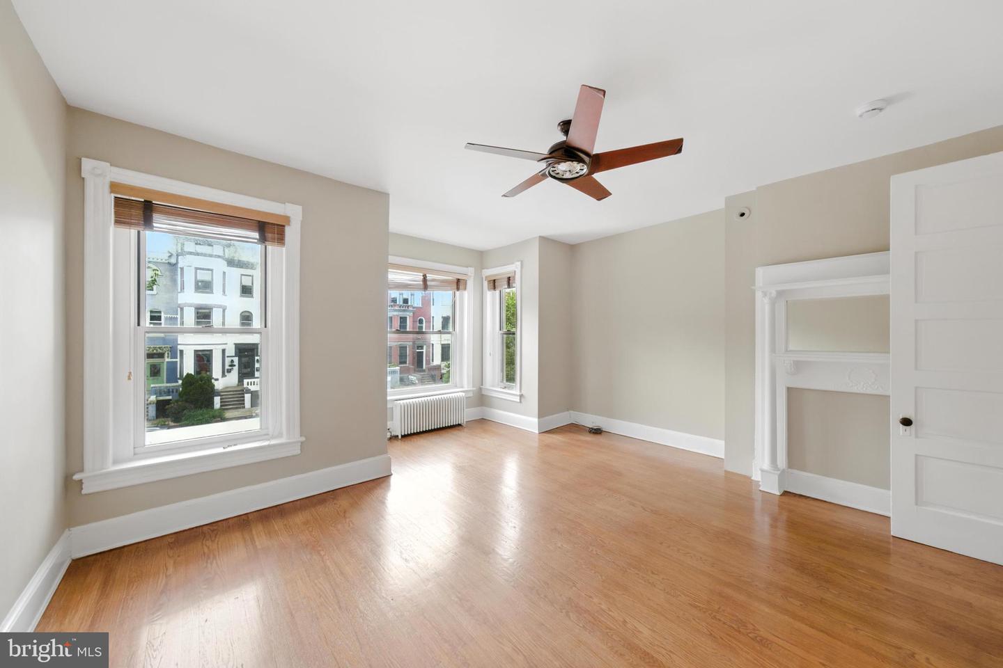 1763 U ST NW, WASHINGTON, District Of Columbia 20009, 6 Bedrooms Bedrooms, ,3 BathroomsBathrooms,Residential,For sale,1763 U ST NW,DCDC2212632 MLS # DCDC2212632