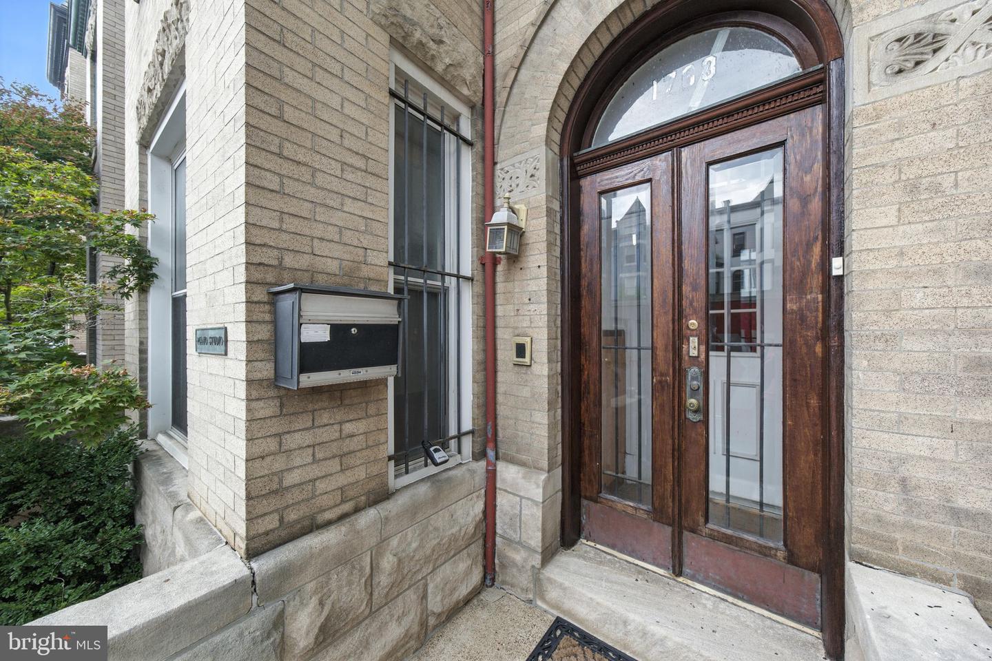 1763 U ST NW, WASHINGTON, District Of Columbia 20009, 6 Bedrooms Bedrooms, ,3 BathroomsBathrooms,Residential,For sale,1763 U ST NW,DCDC2212632 MLS # DCDC2212632