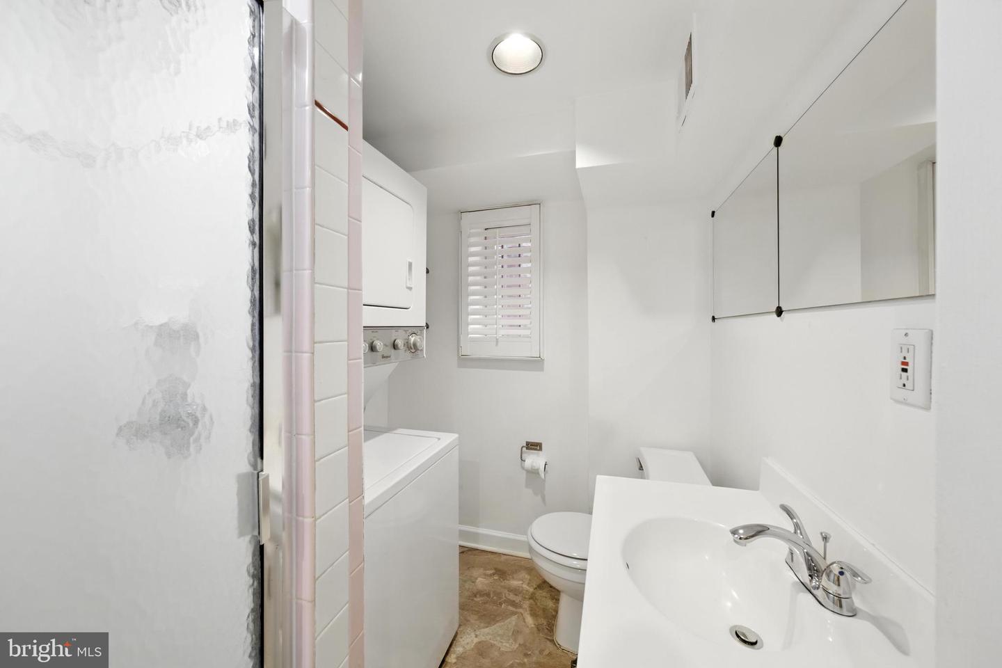 1763 U ST NW, WASHINGTON, District Of Columbia 20009, 6 Bedrooms Bedrooms, ,3 BathroomsBathrooms,Residential,For sale,1763 U ST NW,DCDC2212632 MLS # DCDC2212632