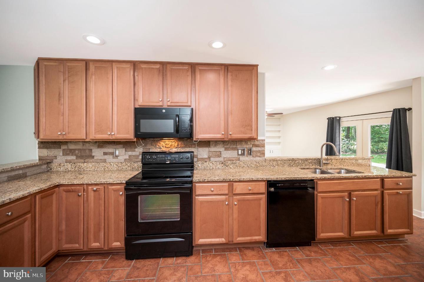 13008 GRANT CT, SPOTSYLVANIA, Virginia 22551, 3 Bedrooms Bedrooms, 5 Rooms Rooms,2 BathroomsBathrooms,Residential,For sale,13008 GRANT CT,VASP2035044 MLS # VASP2035044