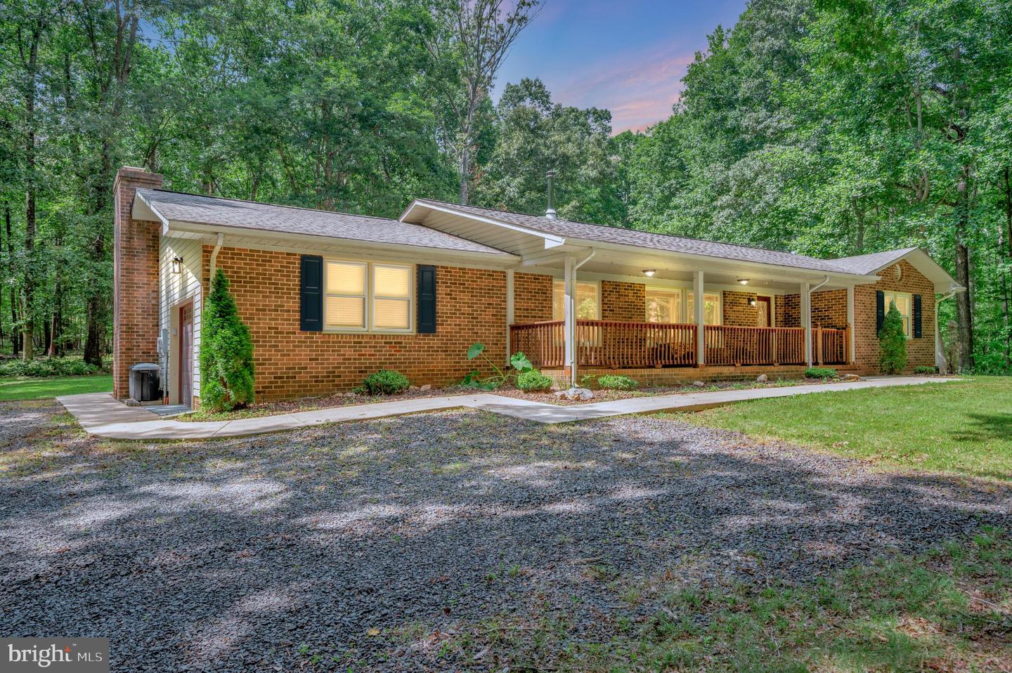 13008 GRANT CT, SPOTSYLVANIA, Virginia 22551, 3 Bedrooms Bedrooms, 5 Rooms Rooms,2 BathroomsBathrooms,Residential,For sale,13008 GRANT CT,VASP2035044 MLS # VASP2035044