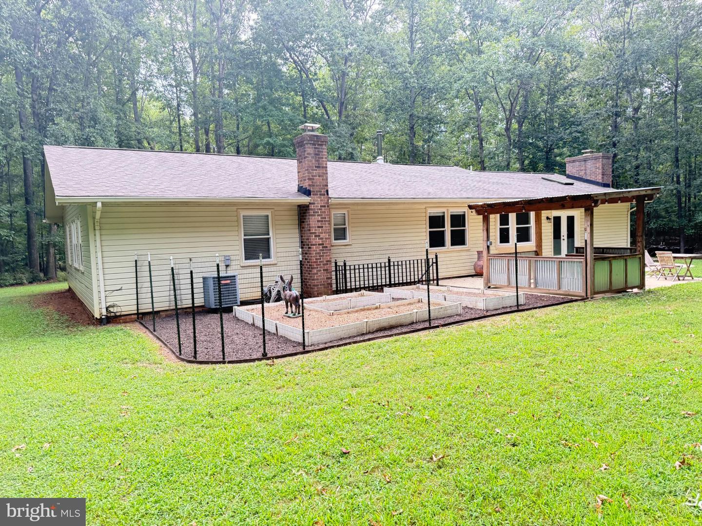13008 GRANT CT, SPOTSYLVANIA, Virginia 22551, 3 Bedrooms Bedrooms, 5 Rooms Rooms,2 BathroomsBathrooms,Residential,For sale,13008 GRANT CT,VASP2035044 MLS # VASP2035044