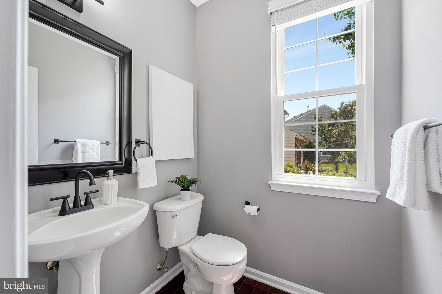42747 HOLLOWIND CT, BROADLANDS, Virginia 20148, 4 Bedrooms Bedrooms, ,3 BathroomsBathrooms,Residential,For sale,42747 HOLLOWIND CT,VALO2103378 MLS # VALO2103378