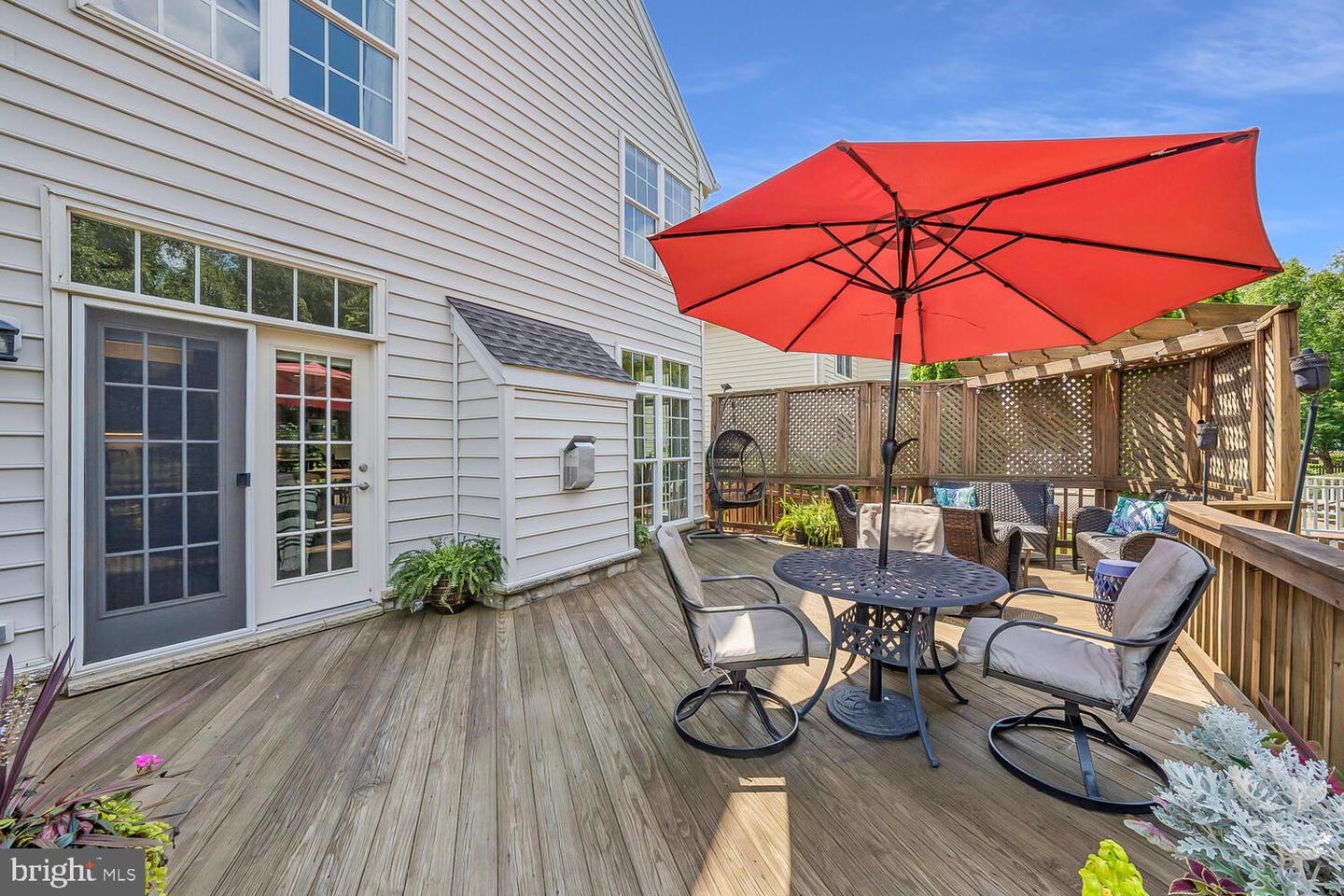 42850 CONQUEST CIR, BRAMBLETON, Virginia 20148, 4 Bedrooms Bedrooms, ,3 BathroomsBathrooms,Residential,For sale,42850 CONQUEST CIR,VALO2103382 MLS # VALO2103382