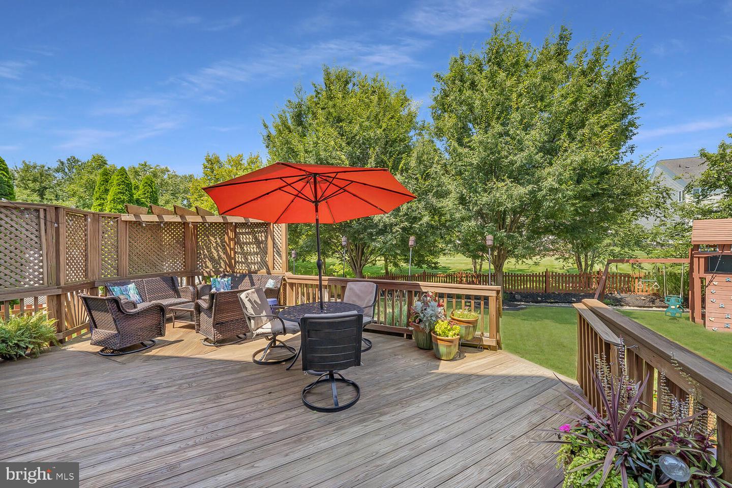 42850 CONQUEST CIR, BRAMBLETON, Virginia 20148, 4 Bedrooms Bedrooms, ,3 BathroomsBathrooms,Residential,For sale,42850 CONQUEST CIR,VALO2103382 MLS # VALO2103382