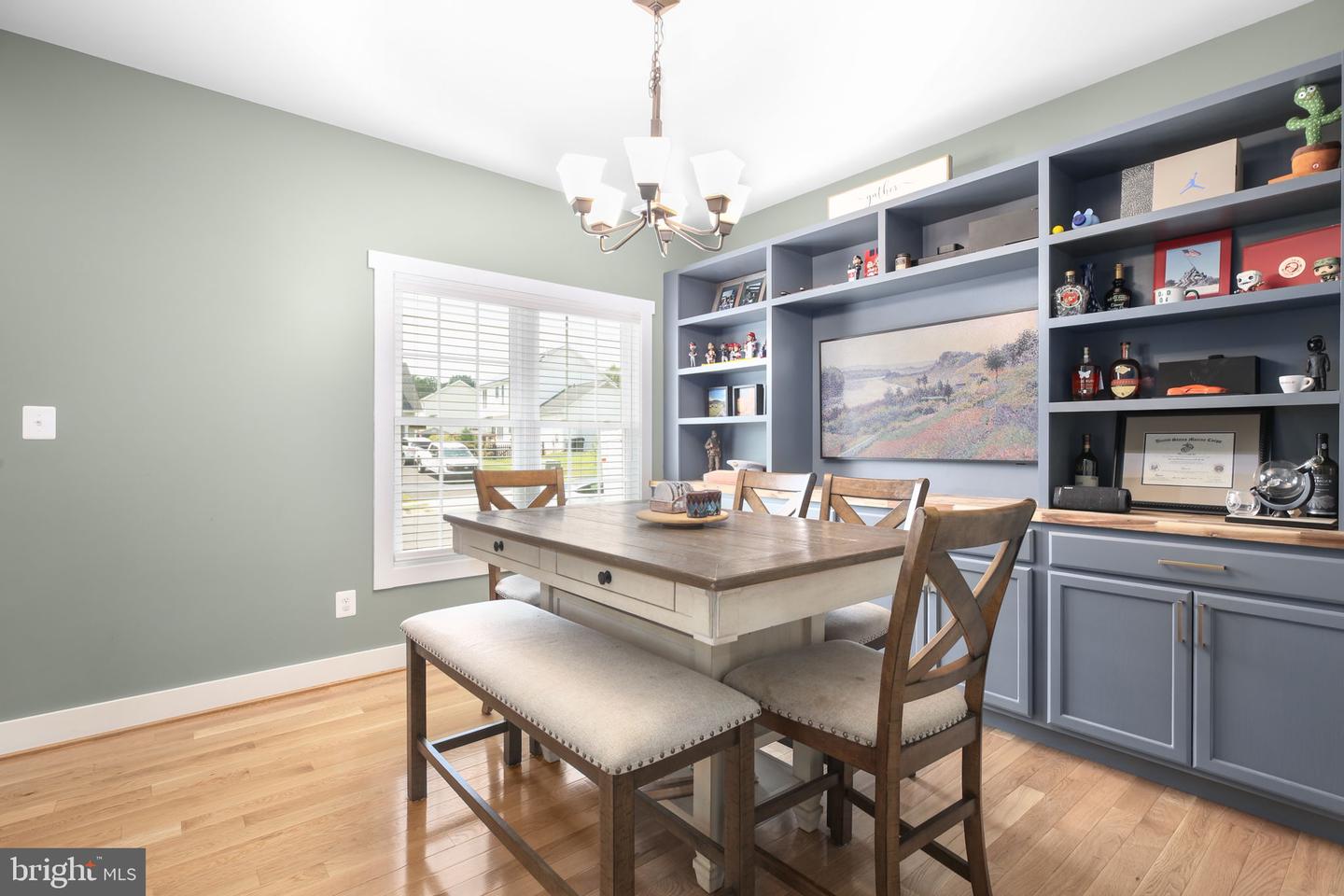 8183 MAJOR WATTERS CT, WARRENTON, Virginia 20187, 4 Bedrooms Bedrooms, ,3 BathroomsBathrooms,Residential,For sale,8183 MAJOR WATTERS CT,VAFQ2017668 MLS # VAFQ2017668