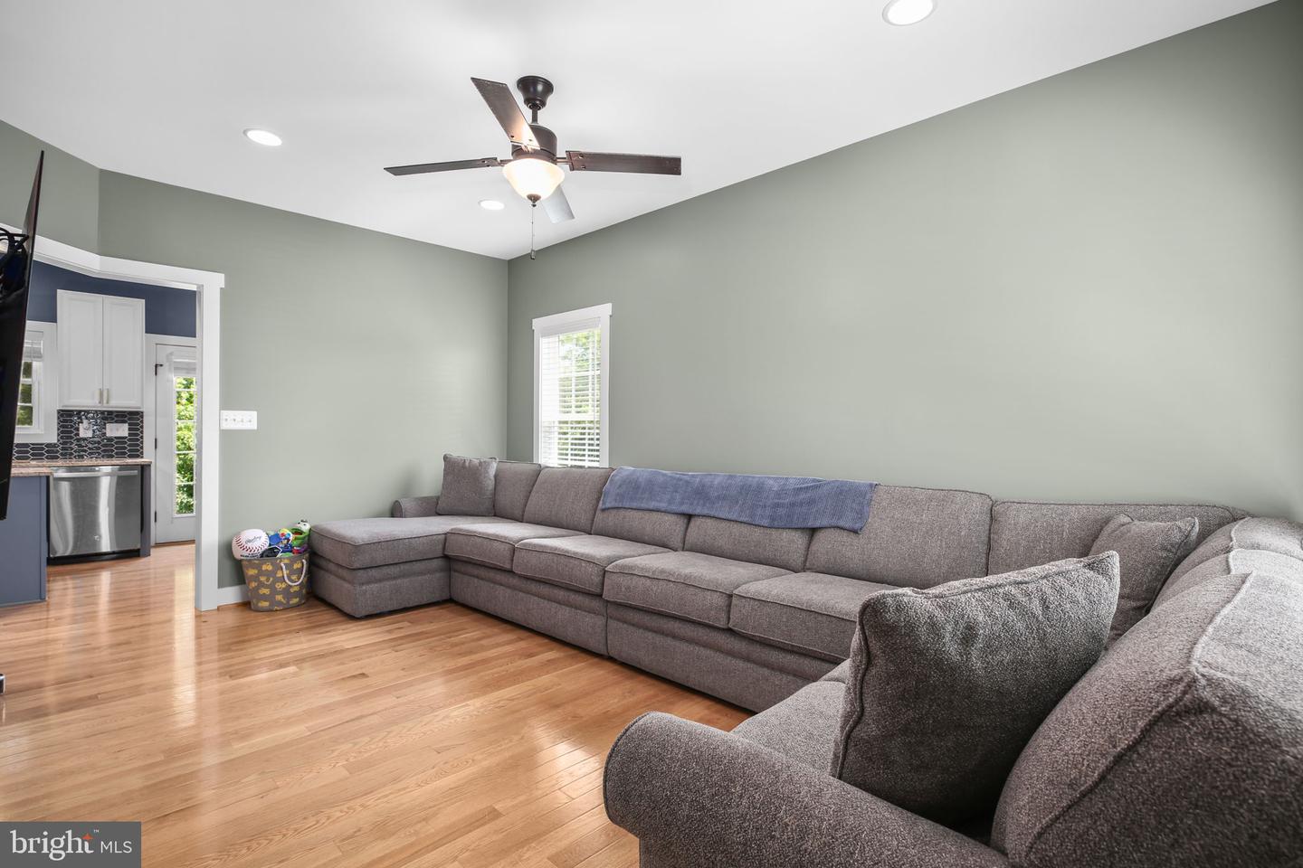 8183 MAJOR WATTERS CT, WARRENTON, Virginia 20187, 4 Bedrooms Bedrooms, ,3 BathroomsBathrooms,Residential,For sale,8183 MAJOR WATTERS CT,VAFQ2017668 MLS # VAFQ2017668