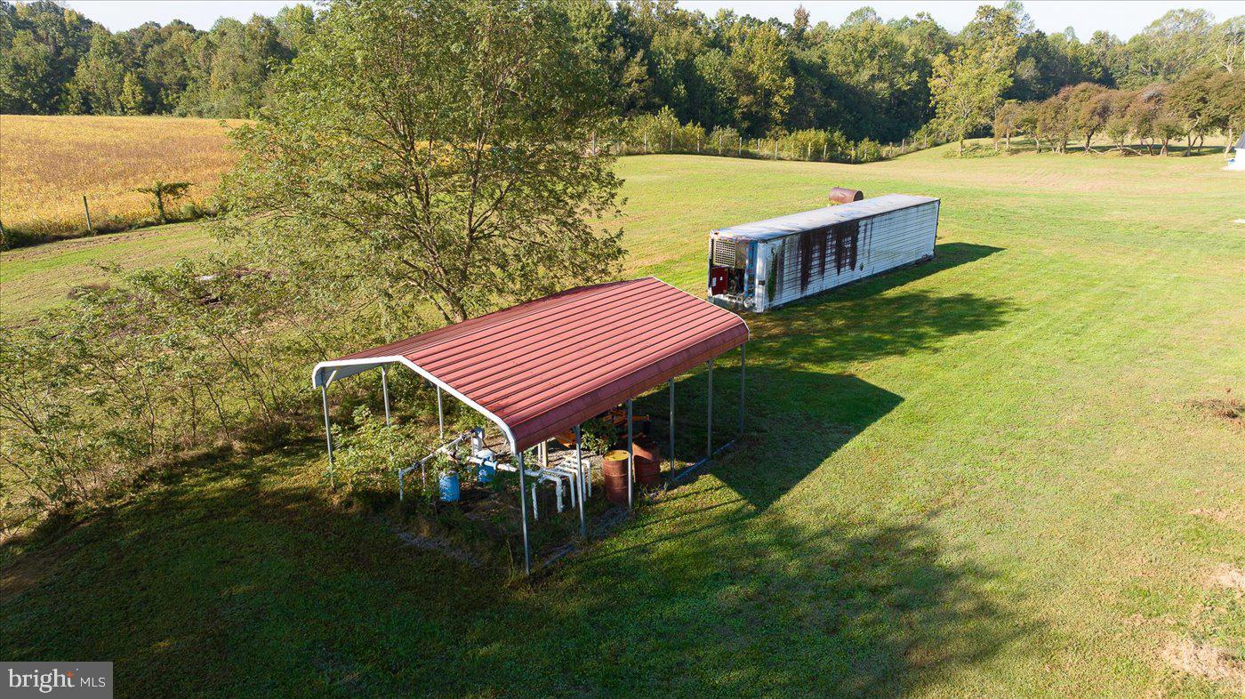 667 HUSTLE RD, HUSTLE, Virginia 22476, 6 Bedrooms Bedrooms, ,3 BathroomsBathrooms,Farm,For sale,667 HUSTLE RD,VAES2001998 MLS # VAES2001998
