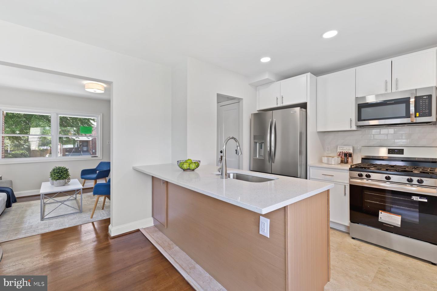3312 12TH ST SE, WASHINGTON, District Of Columbia 20032, 3 Bedrooms Bedrooms, ,2 BathroomsBathrooms,Residential,For sale,3312 12TH ST SE,DCDC2212712 MLS # DCDC2212712