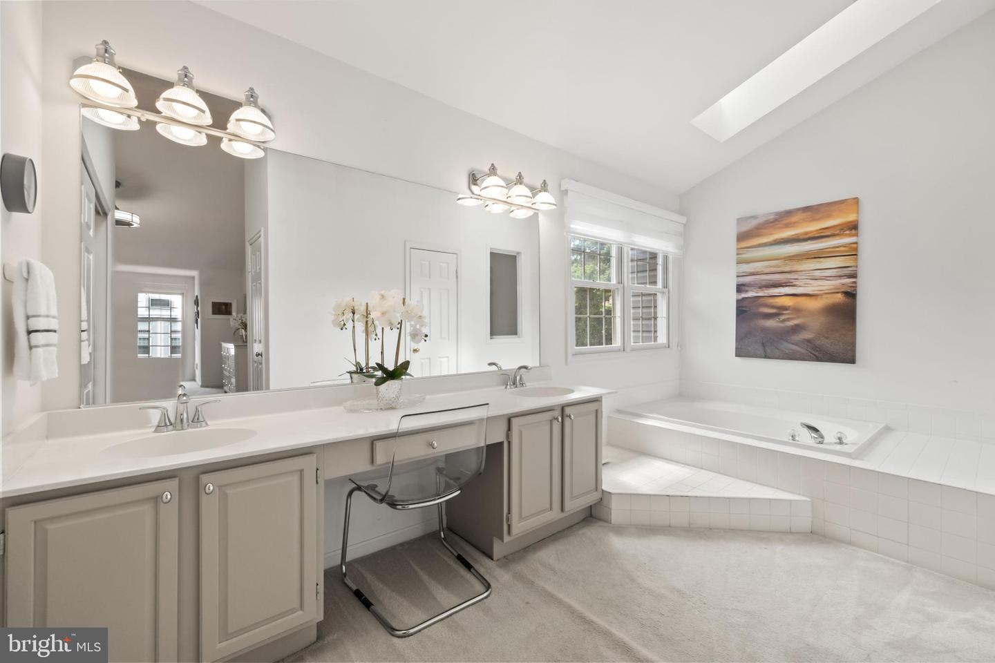 6554 PALISADES DR, CENTREVILLE, Virginia 20121, 4 Bedrooms Bedrooms, 15 Rooms Rooms,3 BathroomsBathrooms,Residential,For sale,6554 PALISADES DR,VAFX2258512 MLS # VAFX2258512