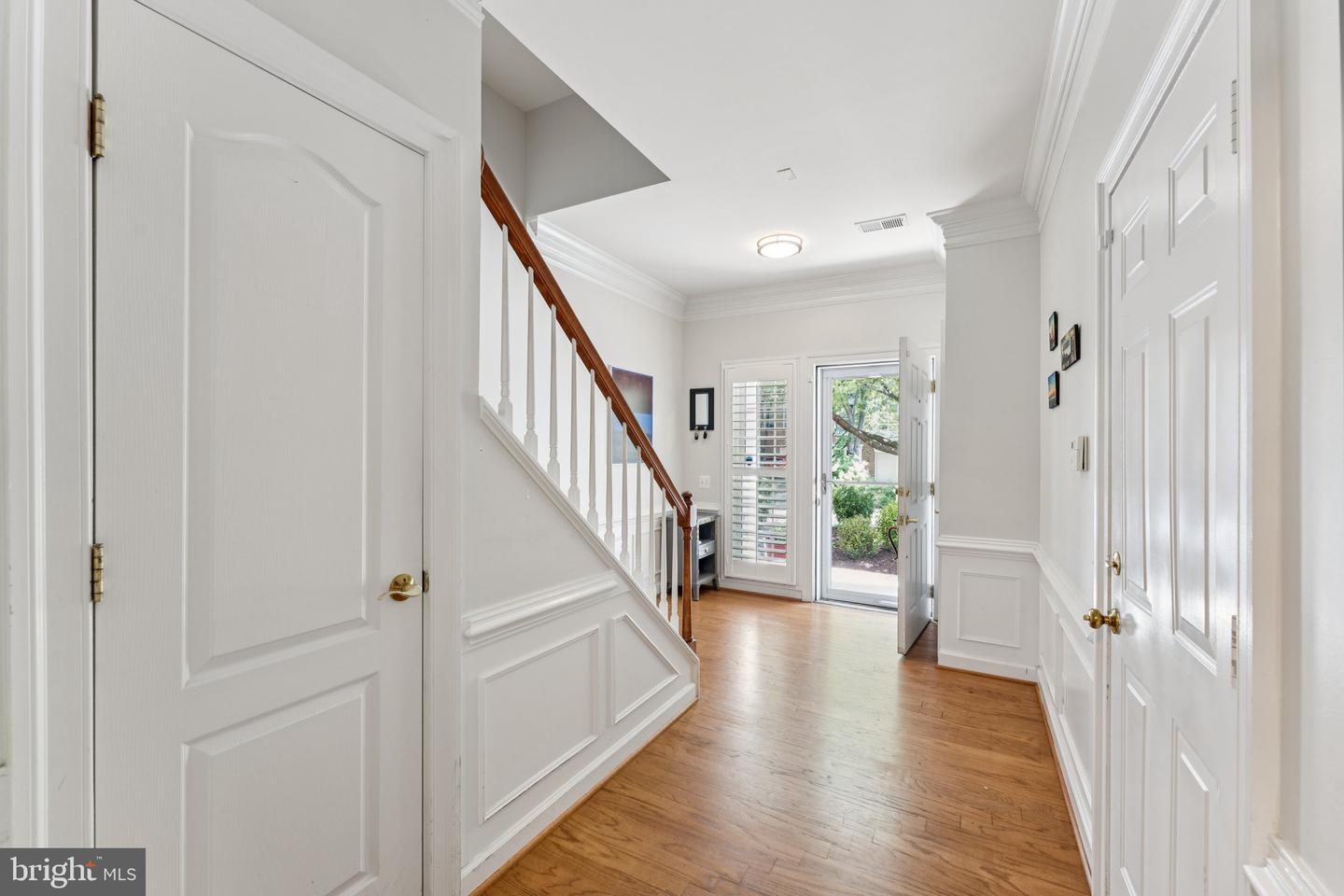 4654 KINSEY LN, ALEXANDRIA, Virginia 22311, 3 Bedrooms Bedrooms, ,3 BathroomsBathrooms,Residential,For sale,4654 KINSEY LN,VAAX2048070 MLS # VAAX2048070