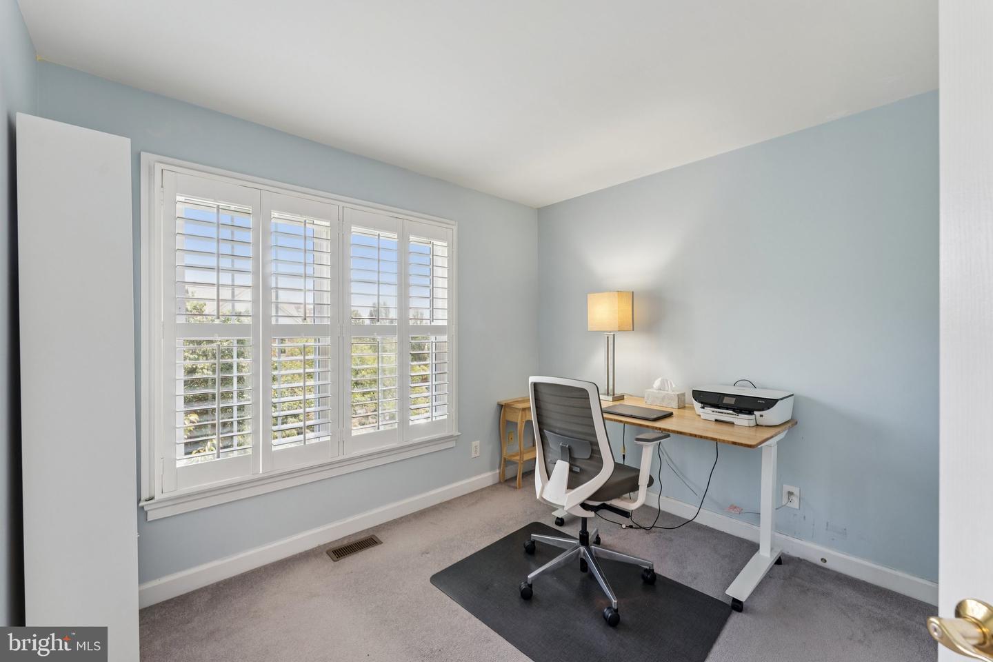 4654 KINSEY LN, ALEXANDRIA, Virginia 22311, 3 Bedrooms Bedrooms, ,3 BathroomsBathrooms,Residential,For sale,4654 KINSEY LN,VAAX2048070 MLS # VAAX2048070
