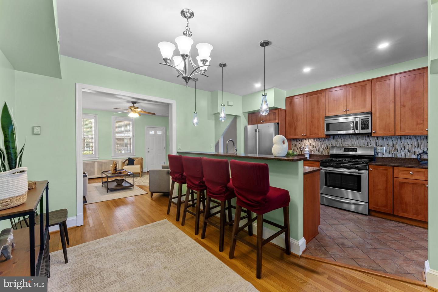 1804 BURKE ST SE, WASHINGTON, District Of Columbia 20003, 4 Bedrooms Bedrooms, ,2 BathroomsBathrooms,Residential,For sale,1804 BURKE ST SE,DCDC2212934 MLS # DCDC2212934