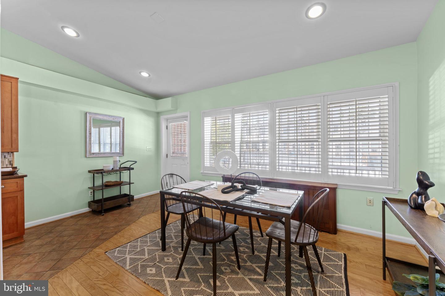 1804 BURKE ST SE, WASHINGTON, District Of Columbia 20003, 4 Bedrooms Bedrooms, ,2 BathroomsBathrooms,Residential,For sale,1804 BURKE ST SE,DCDC2212934 MLS # DCDC2212934