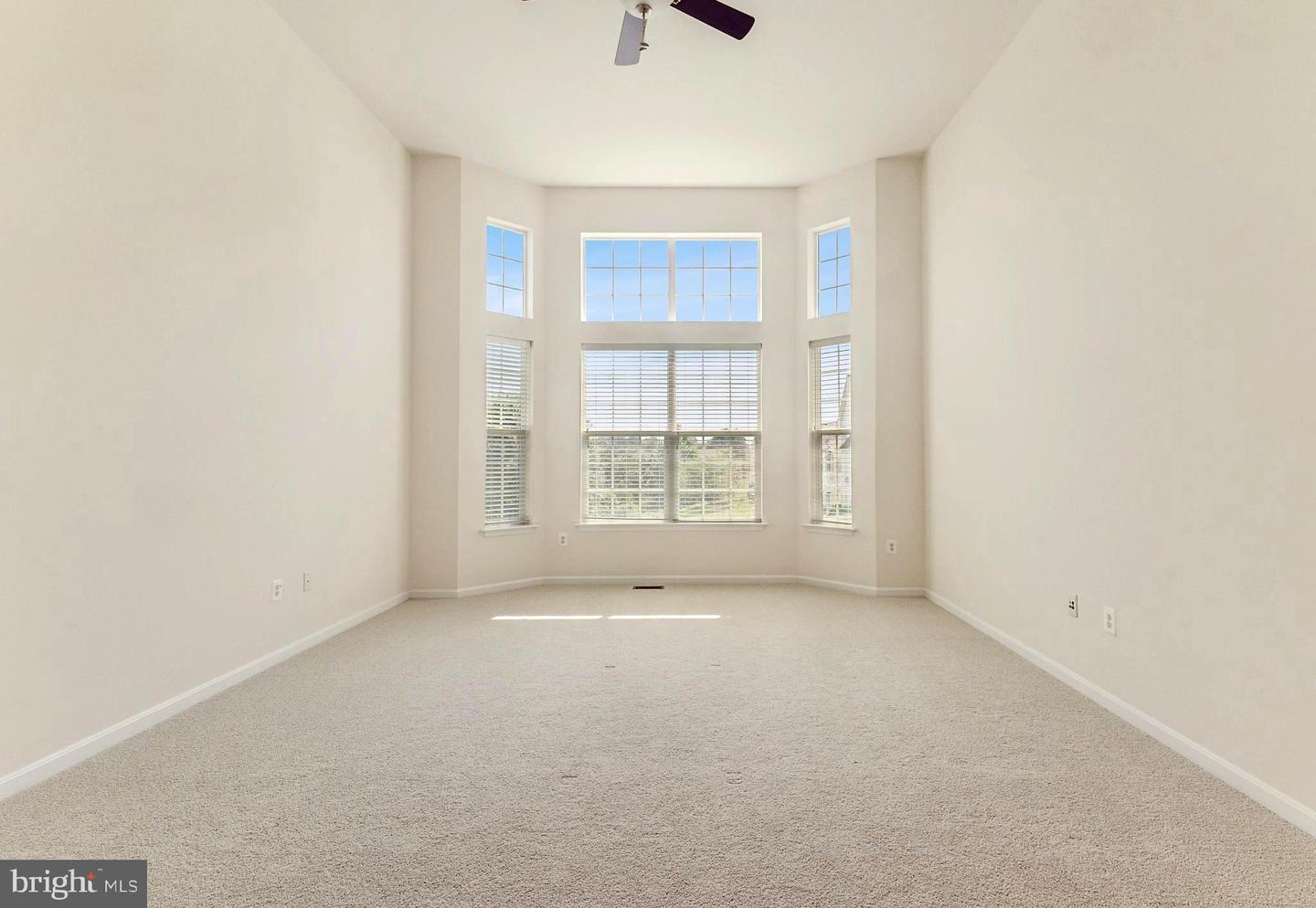 9443 STRUTHERS GLEN CT, BRISTOW, Virginia 20136, 5 Bedrooms Bedrooms, ,3 BathroomsBathrooms,Residential,For sale,9443 STRUTHERS GLEN CT,VAPW2100444 MLS # VAPW2100444
