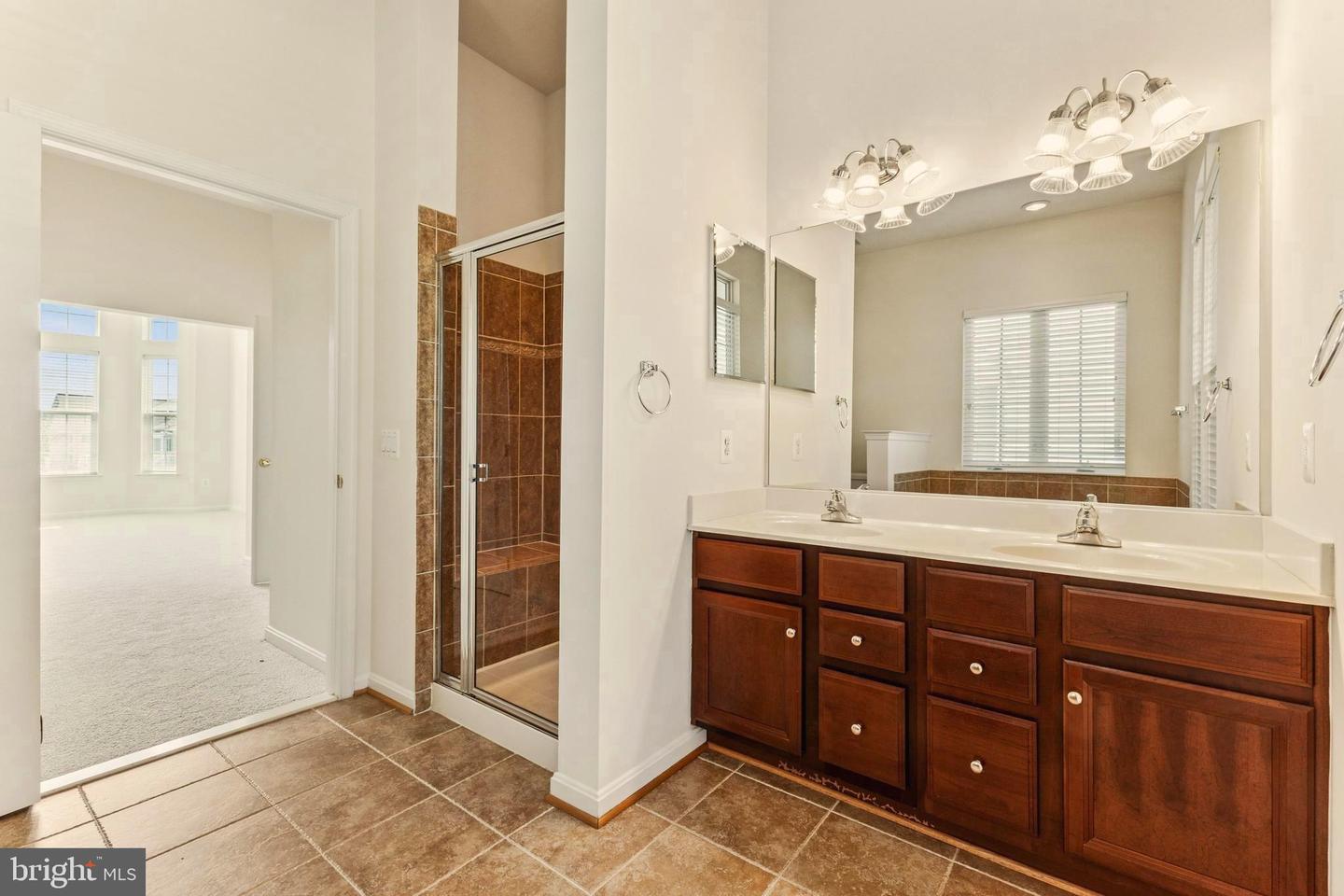 9443 STRUTHERS GLEN CT, BRISTOW, Virginia 20136, 5 Bedrooms Bedrooms, ,3 BathroomsBathrooms,Residential,For sale,9443 STRUTHERS GLEN CT,VAPW2100444 MLS # VAPW2100444
