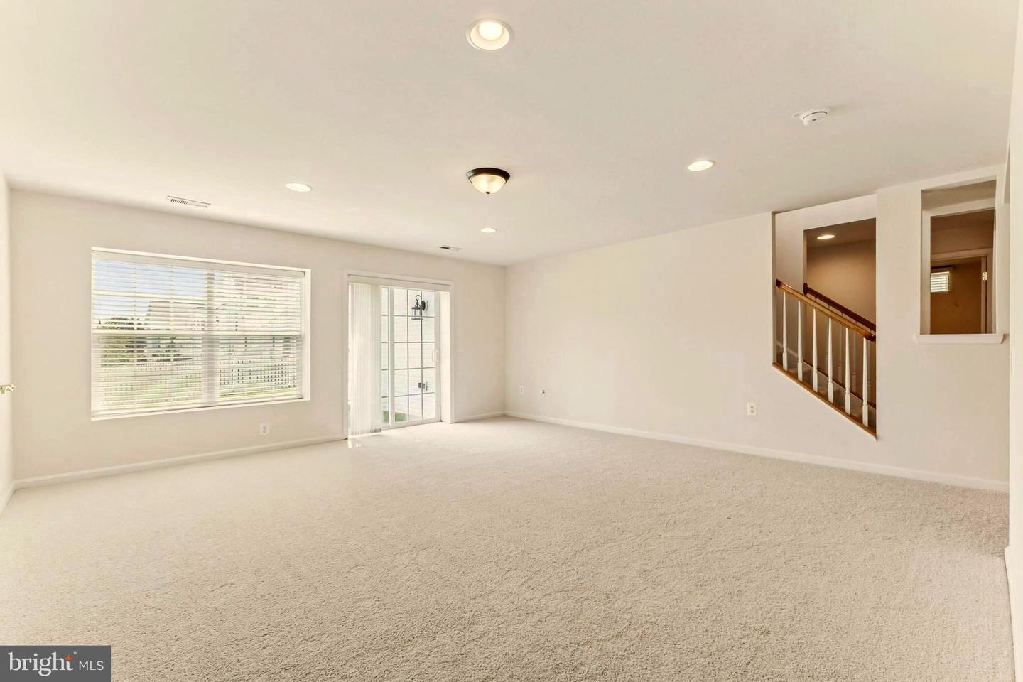 9443 STRUTHERS GLEN CT, BRISTOW, Virginia 20136, 5 Bedrooms Bedrooms, ,3 BathroomsBathrooms,Residential,For sale,9443 STRUTHERS GLEN CT,VAPW2100444 MLS # VAPW2100444