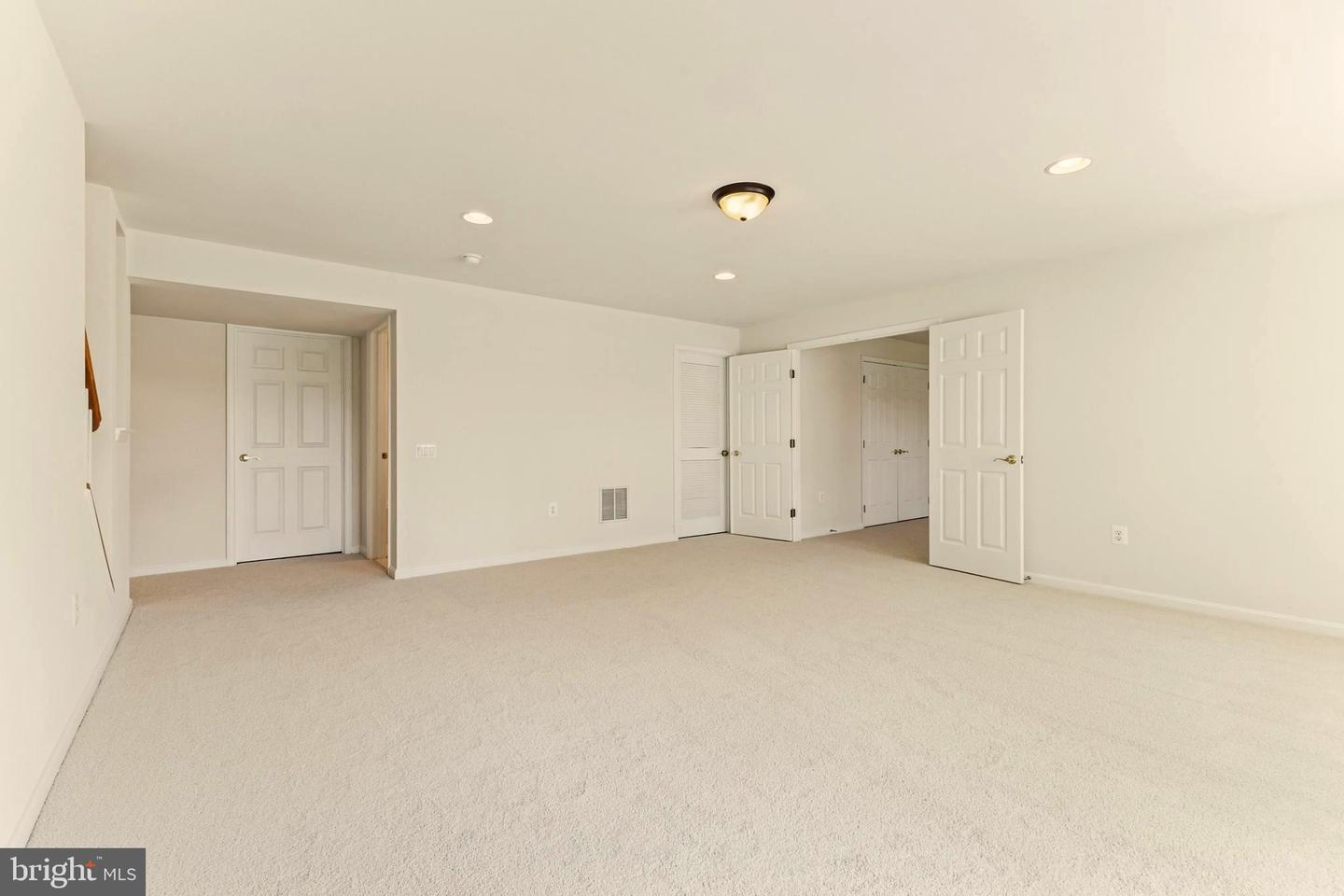 9443 STRUTHERS GLEN CT, BRISTOW, Virginia 20136, 5 Bedrooms Bedrooms, ,3 BathroomsBathrooms,Residential,For sale,9443 STRUTHERS GLEN CT,VAPW2100444 MLS # VAPW2100444