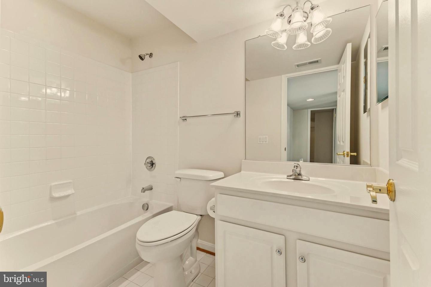 9443 STRUTHERS GLEN CT, BRISTOW, Virginia 20136, 5 Bedrooms Bedrooms, ,3 BathroomsBathrooms,Residential,For sale,9443 STRUTHERS GLEN CT,VAPW2100444 MLS # VAPW2100444