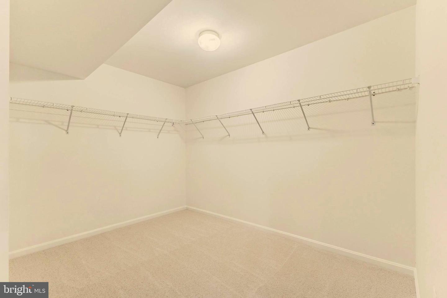 9443 STRUTHERS GLEN CT, BRISTOW, Virginia 20136, 5 Bedrooms Bedrooms, ,3 BathroomsBathrooms,Residential,For sale,9443 STRUTHERS GLEN CT,VAPW2100444 MLS # VAPW2100444