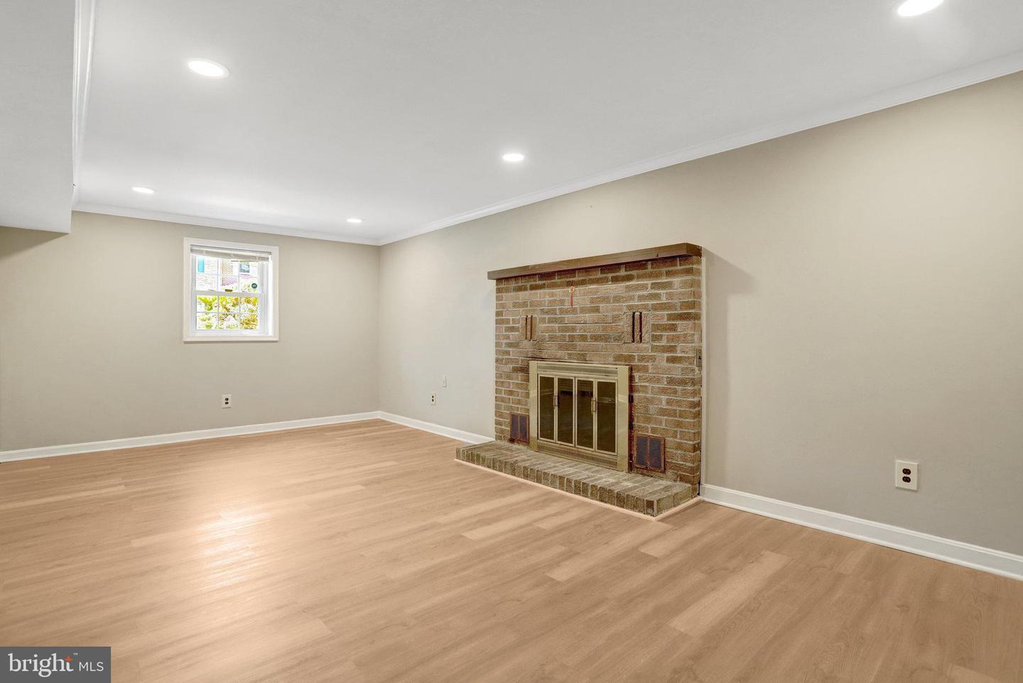 8391 LUCE CT, SPRINGFIELD, Virginia 22153, 4 Bedrooms Bedrooms, ,3 BathroomsBathrooms,Residential,For sale,8391 LUCE CT,VAFX2258290 MLS # VAFX2258290