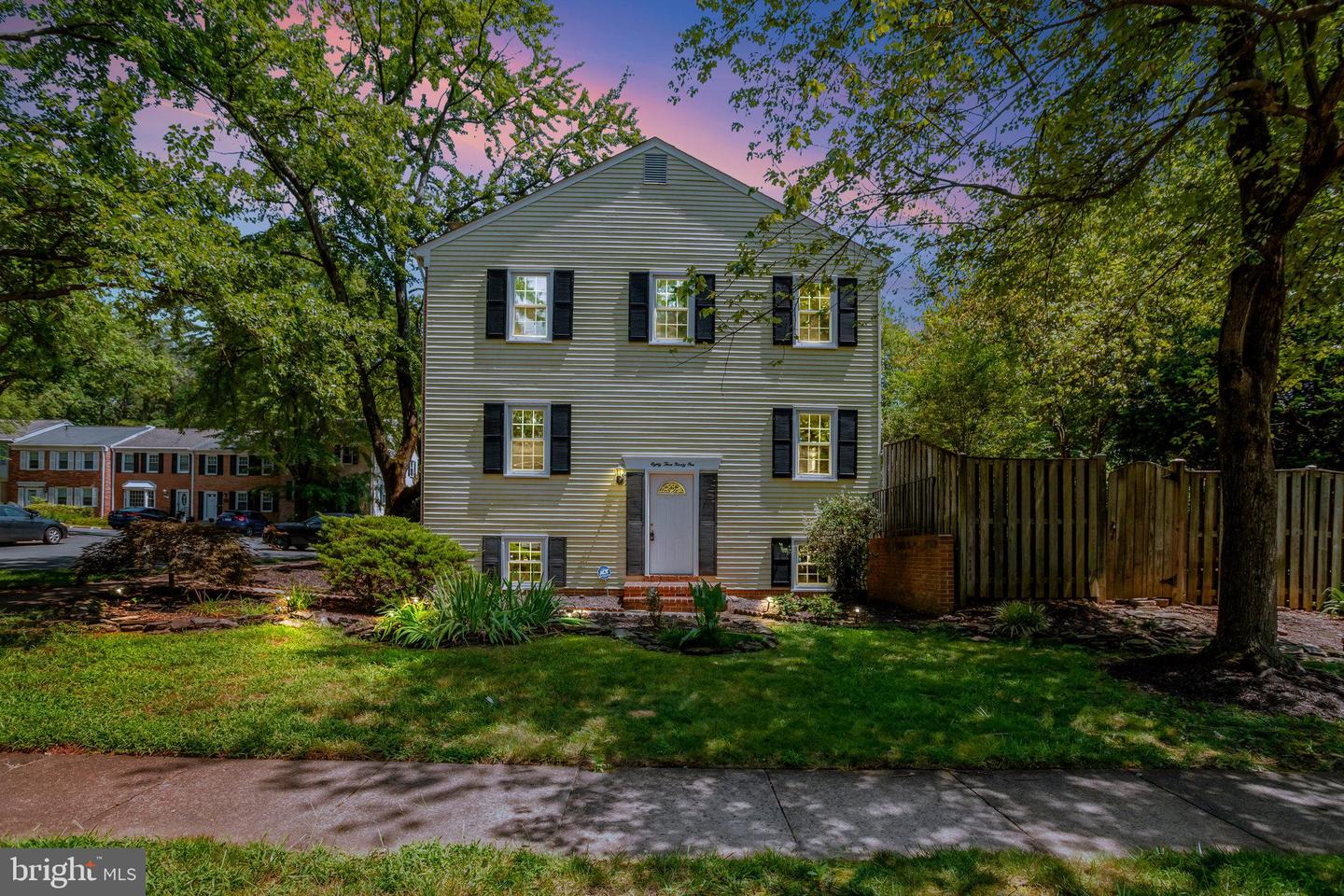 8391 LUCE CT, SPRINGFIELD, Virginia 22153, 4 Bedrooms Bedrooms, ,3 BathroomsBathrooms,Residential,For sale,8391 LUCE CT,VAFX2258290 MLS # VAFX2258290