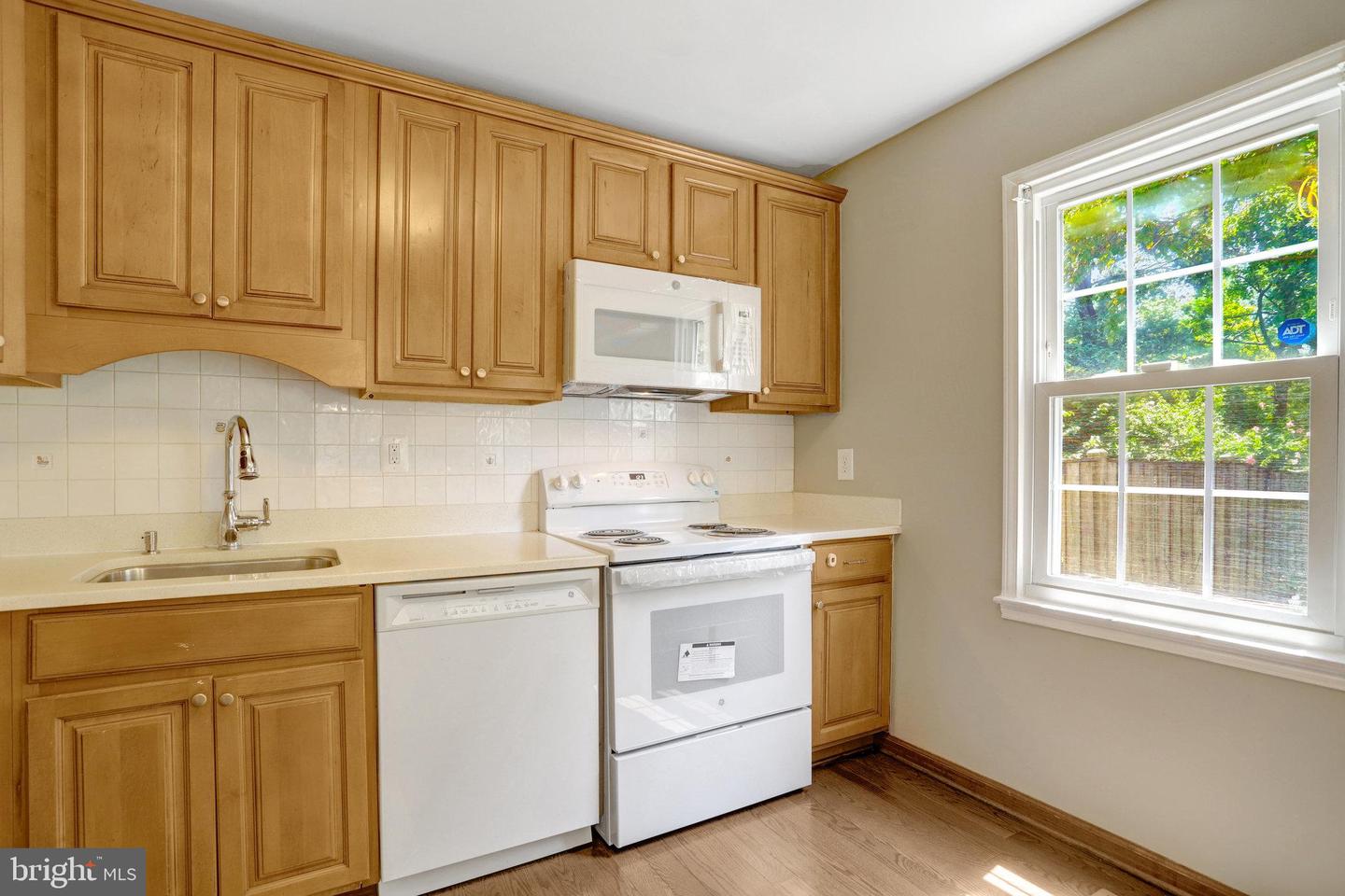 8391 LUCE CT, SPRINGFIELD, Virginia 22153, 4 Bedrooms Bedrooms, ,3 BathroomsBathrooms,Residential,For sale,8391 LUCE CT,VAFX2258290 MLS # VAFX2258290