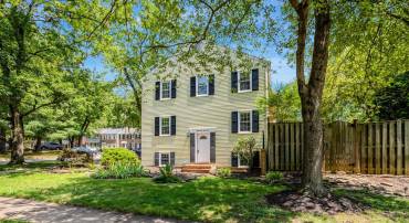 8391 LUCE CT, SPRINGFIELD, Virginia 22153, 4 Bedrooms Bedrooms, ,3 BathroomsBathrooms,Residential,For sale,8391 LUCE CT,VAFX2258290 MLS # VAFX2258290