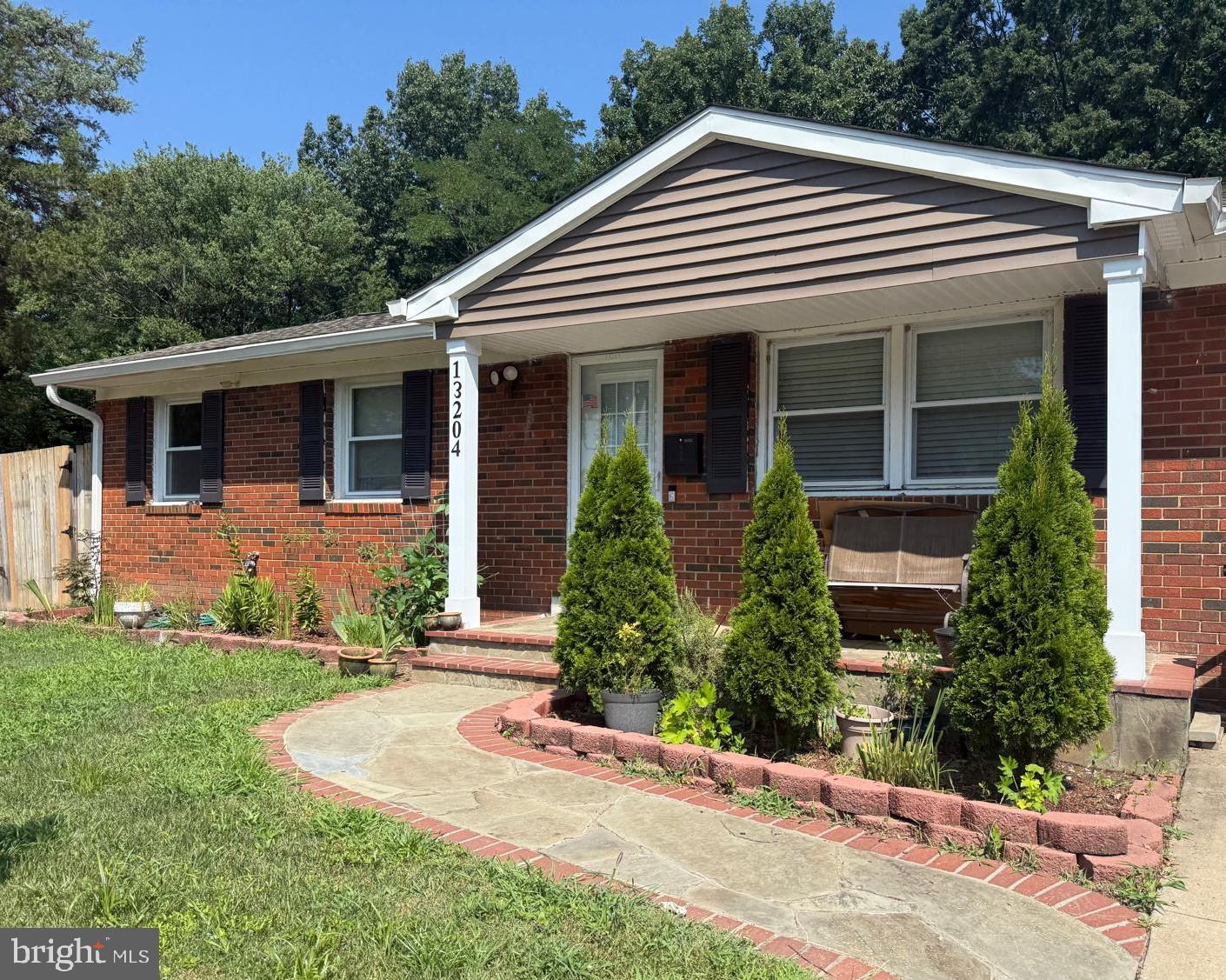 13204 HILLENDALE DR, WOODBRIDGE, Virginia 22193, 4 Bedrooms Bedrooms, ,3 BathroomsBathrooms,Residential,For sale,13204 HILLENDALE DR,VAPW2100294 MLS # VAPW2100294