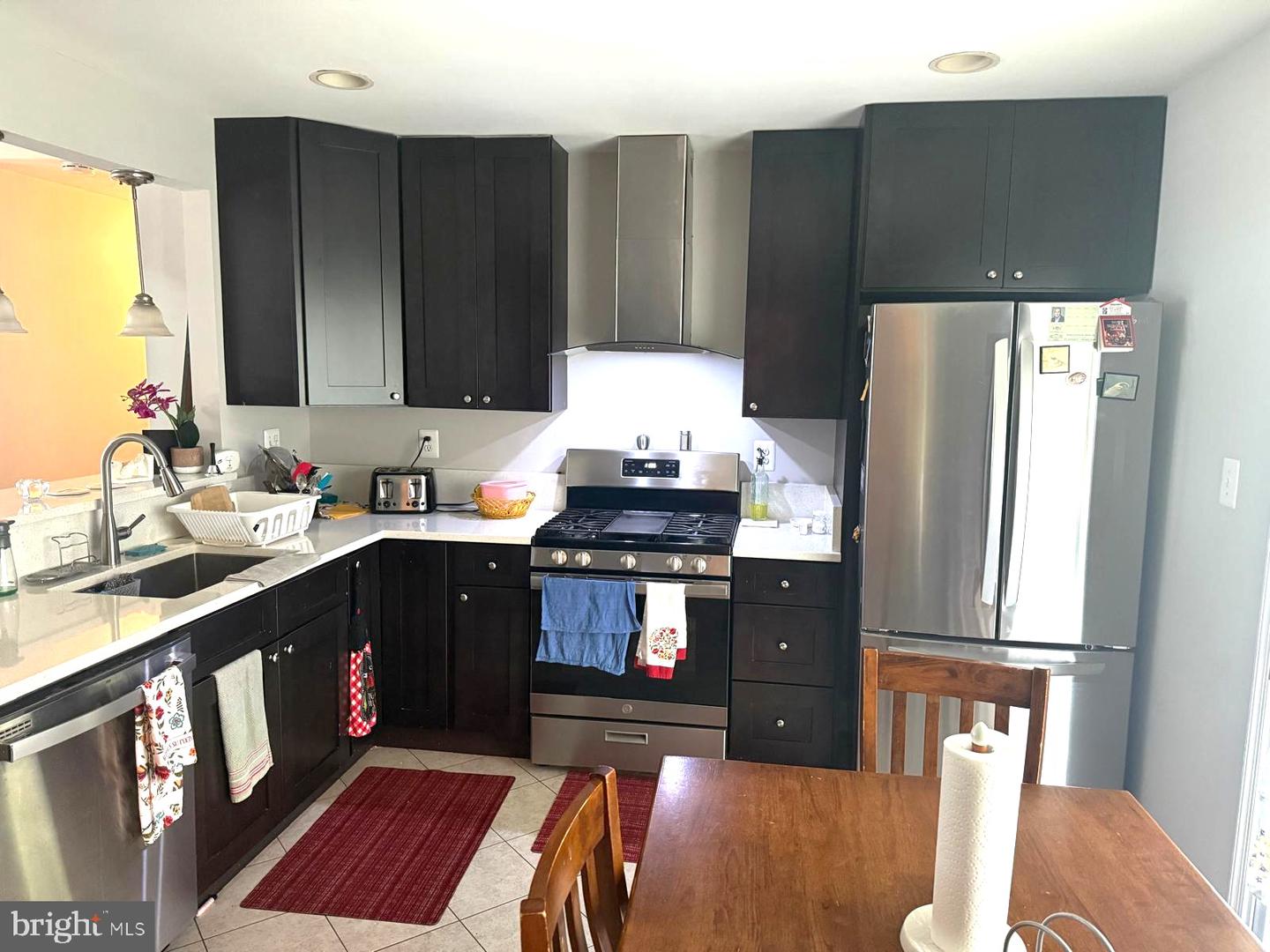13204 HILLENDALE DR, WOODBRIDGE, Virginia 22193, 4 Bedrooms Bedrooms, ,3 BathroomsBathrooms,Residential,For sale,13204 HILLENDALE DR,VAPW2100294 MLS # VAPW2100294