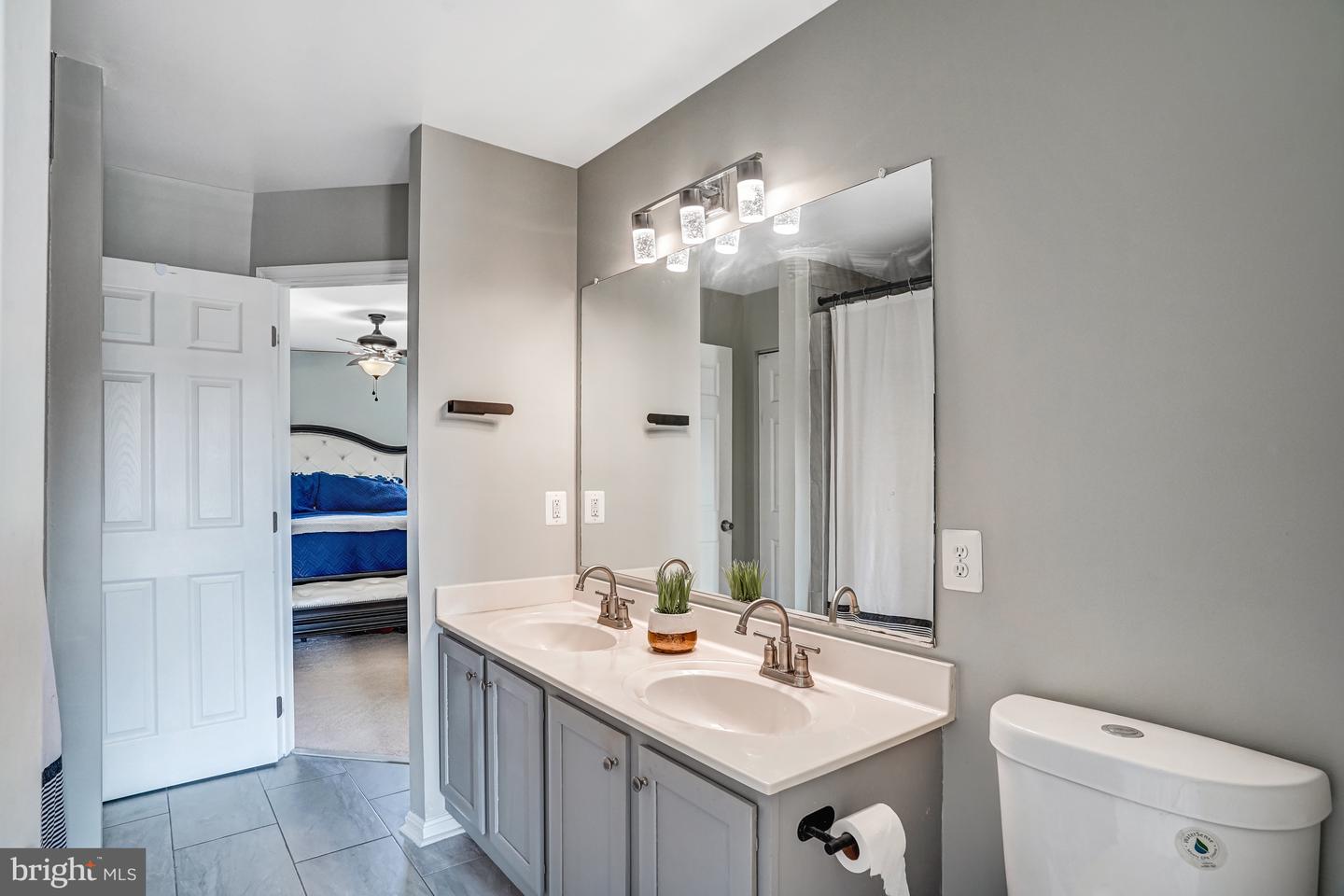 8850 BENCHMARK LN, BRISTOW, Virginia 20136, 3 Bedrooms Bedrooms, ,2 BathroomsBathrooms,Residential,For sale,8850 BENCHMARK LN,VAPW2100302 MLS # VAPW2100302