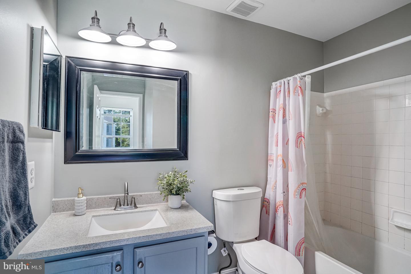 8850 BENCHMARK LN, BRISTOW, Virginia 20136, 3 Bedrooms Bedrooms, ,2 BathroomsBathrooms,Residential,For sale,8850 BENCHMARK LN,VAPW2100302 MLS # VAPW2100302