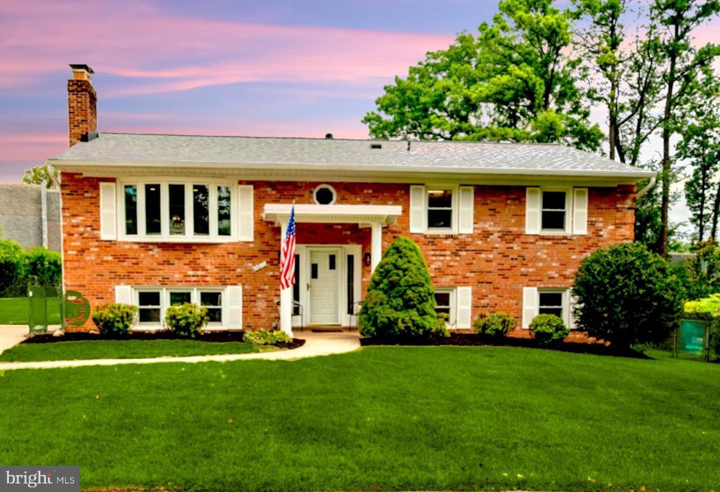 2811 ELSMORE ST, FAIRFAX, Virginia 22031, 5 Bedrooms Bedrooms, 14 Rooms Rooms,3 BathroomsBathrooms,Residential,For sale,2811 ELSMORE ST,VAFX2258324 MLS # VAFX2258324