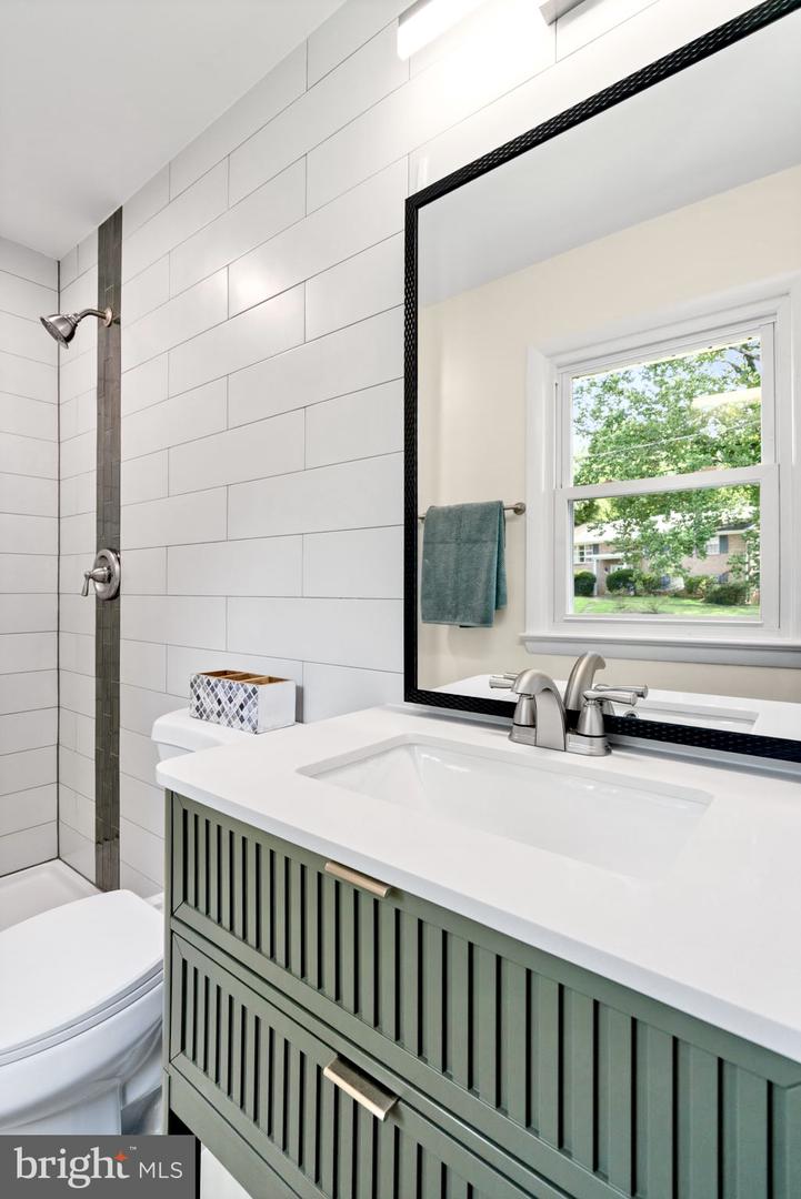 2811 ELSMORE ST, FAIRFAX, Virginia 22031, 5 Bedrooms Bedrooms, 14 Rooms Rooms,3 BathroomsBathrooms,Residential,For sale,2811 ELSMORE ST,VAFX2258324 MLS # VAFX2258324