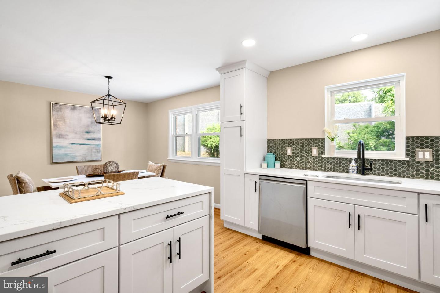 2811 ELSMORE ST, FAIRFAX, Virginia 22031, 5 Bedrooms Bedrooms, 14 Rooms Rooms,3 BathroomsBathrooms,Residential,For sale,2811 ELSMORE ST,VAFX2258324 MLS # VAFX2258324