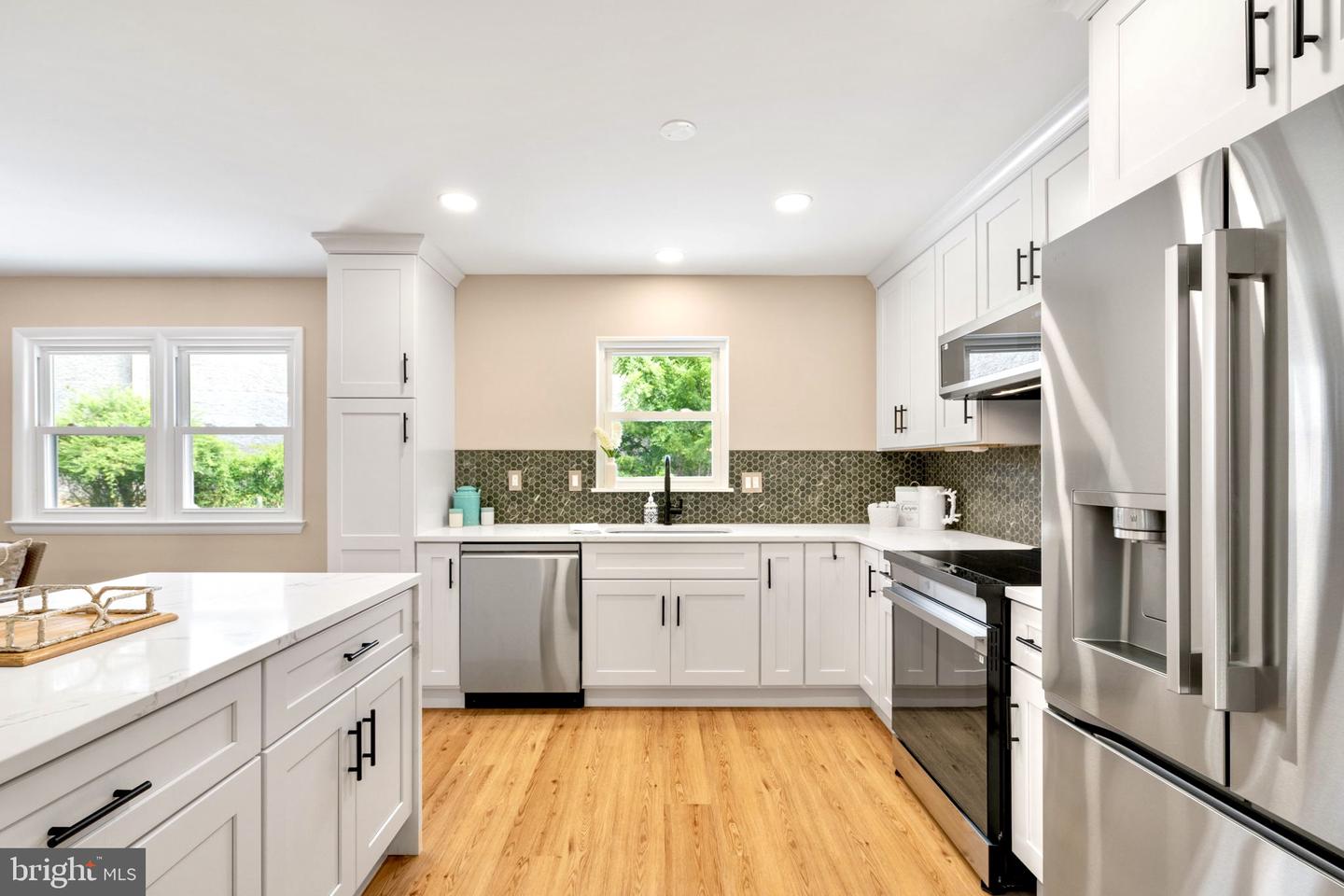 2811 ELSMORE ST, FAIRFAX, Virginia 22031, 5 Bedrooms Bedrooms, 14 Rooms Rooms,3 BathroomsBathrooms,Residential,For sale,2811 ELSMORE ST,VAFX2258324 MLS # VAFX2258324