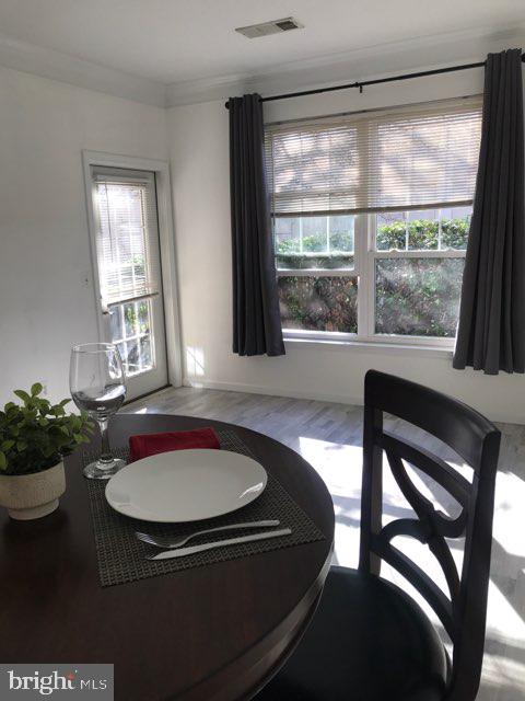 1521 SPRING GATE DR #10102, MCLEAN, Virginia 22102, 1 Bedroom Bedrooms, ,1 BathroomBathrooms,Residential,For sale,1521 SPRING GATE DR #10102,VAFX2207712 MLS # VAFX2207712