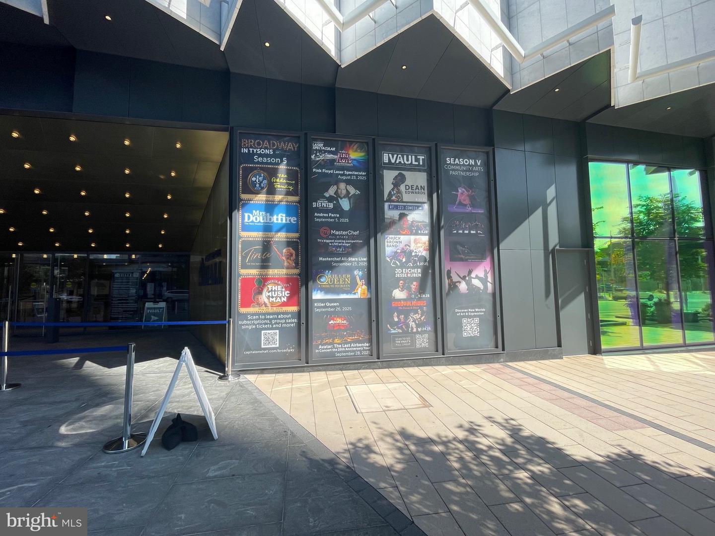 1521 SPRING GATE DR #10102, MCLEAN, Virginia 22102, 1 Bedroom Bedrooms, ,1 BathroomBathrooms,Residential,For sale,1521 SPRING GATE DR #10102,VAFX2207712 MLS # VAFX2207712 1521 SPRING GATE DR #10102, MCLEAN, Virginia 22102, 1 Bedroom Bedrooms, ,1 BathroomBathrooms,Residential,For sale,1521 SPRING GATE DR #10102,VAFX2207712 MLS # VAFX2207712