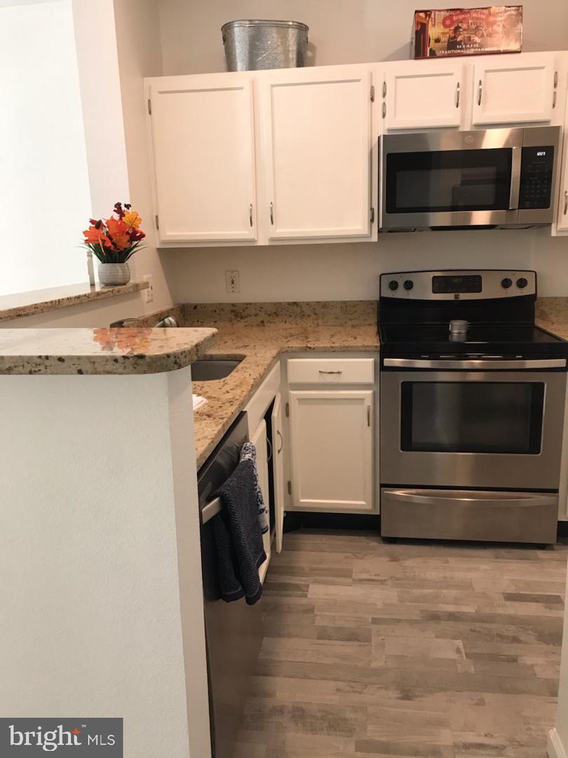 1521 SPRING GATE DR #10102, MCLEAN, Virginia 22102, 1 Bedroom Bedrooms, ,1 BathroomBathrooms,Residential,For sale,1521 SPRING GATE DR #10102,VAFX2207712 MLS # VAFX2207712