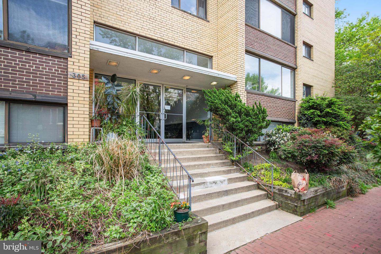305 C ST NE #309, WASHINGTON, District Of Columbia 20002, 1 Bedroom Bedrooms, ,1 BathroomBathrooms,Residential,For sale,305 C ST NE #309,DCDC2173208 MLS # DCDC2173208