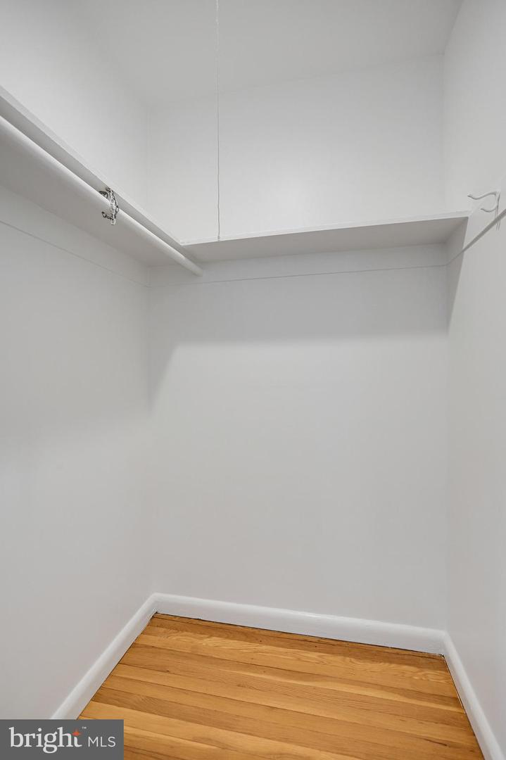 305 C ST NE #309, WASHINGTON, District Of Columbia 20002, 1 Bedroom Bedrooms, ,1 BathroomBathrooms,Residential,For sale,305 C ST NE #309,DCDC2173208 MLS # DCDC2173208
