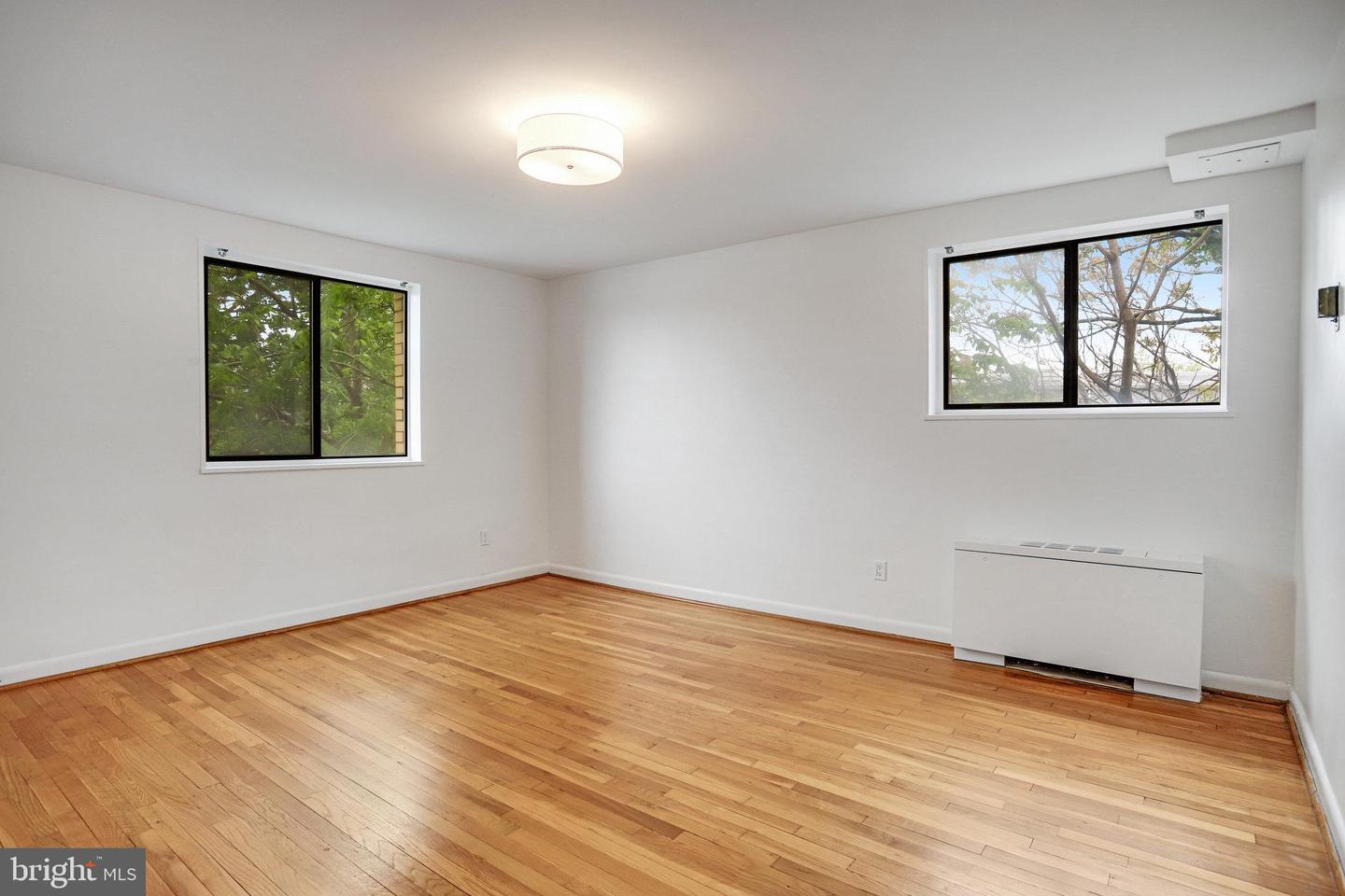 305 C ST NE #309, WASHINGTON, District Of Columbia 20002, 1 Bedroom Bedrooms, ,1 BathroomBathrooms,Residential,For sale,305 C ST NE #309,DCDC2173208 MLS # DCDC2173208