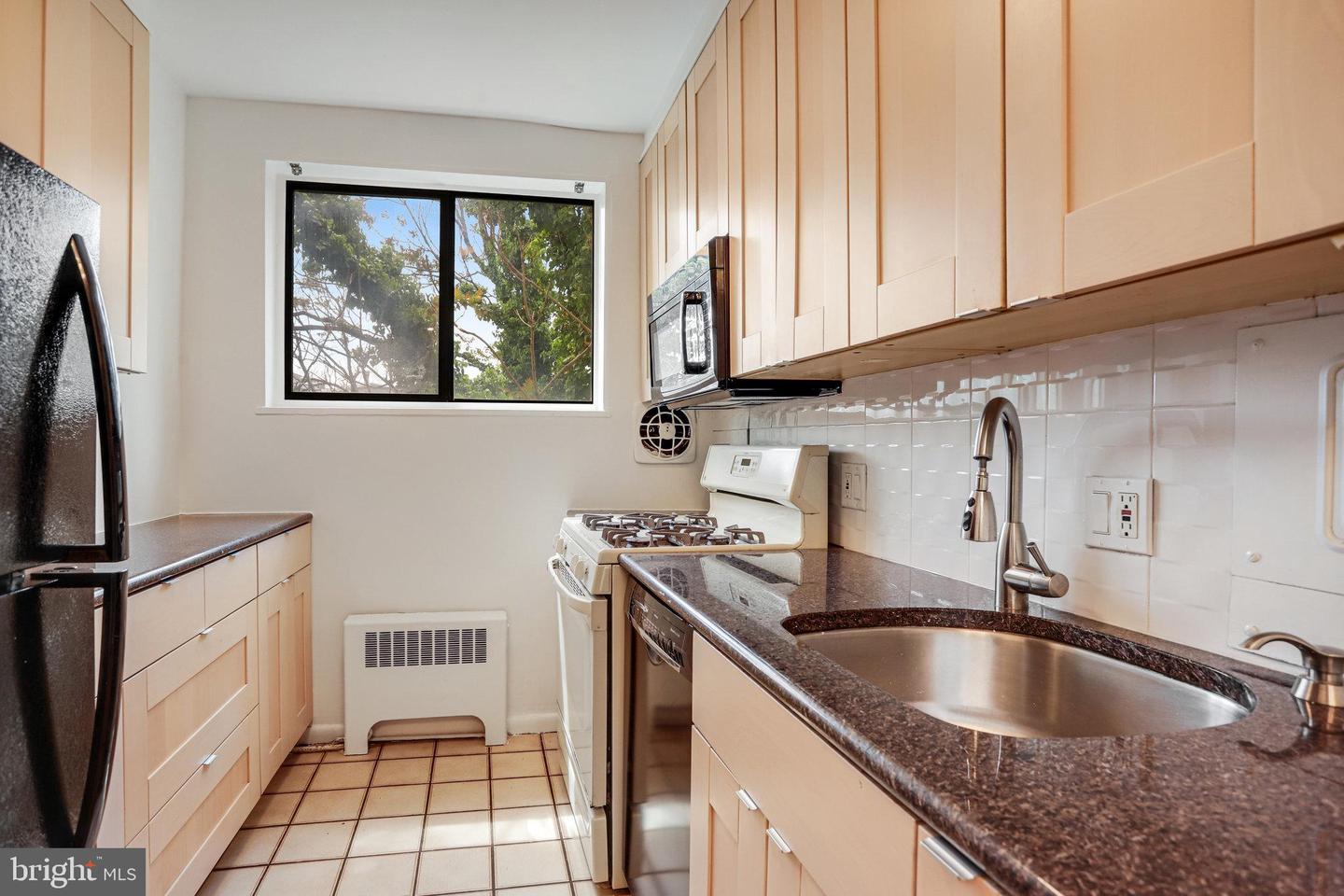 305 C ST NE #309, WASHINGTON, District Of Columbia 20002, 1 Bedroom Bedrooms, ,1 BathroomBathrooms,Residential,For sale,305 C ST NE #309,DCDC2173208 MLS # DCDC2173208