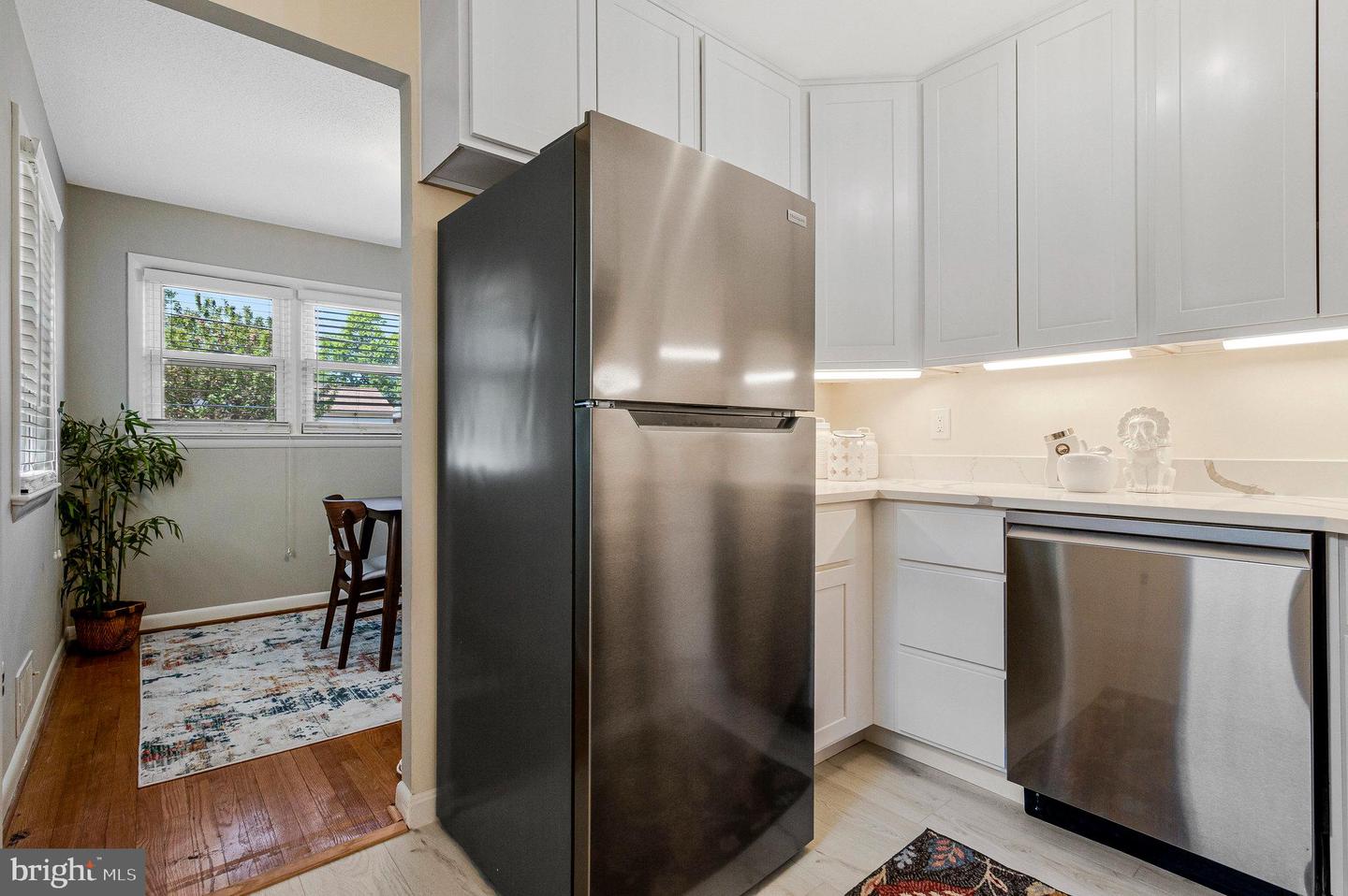 821 S MONROE ST, ARLINGTON, Virginia 22204, 3 Bedrooms Bedrooms, ,3 BathroomsBathrooms,Residential,For sale,821 S MONROE ST,VAAR2055404 MLS # VAAR2055404